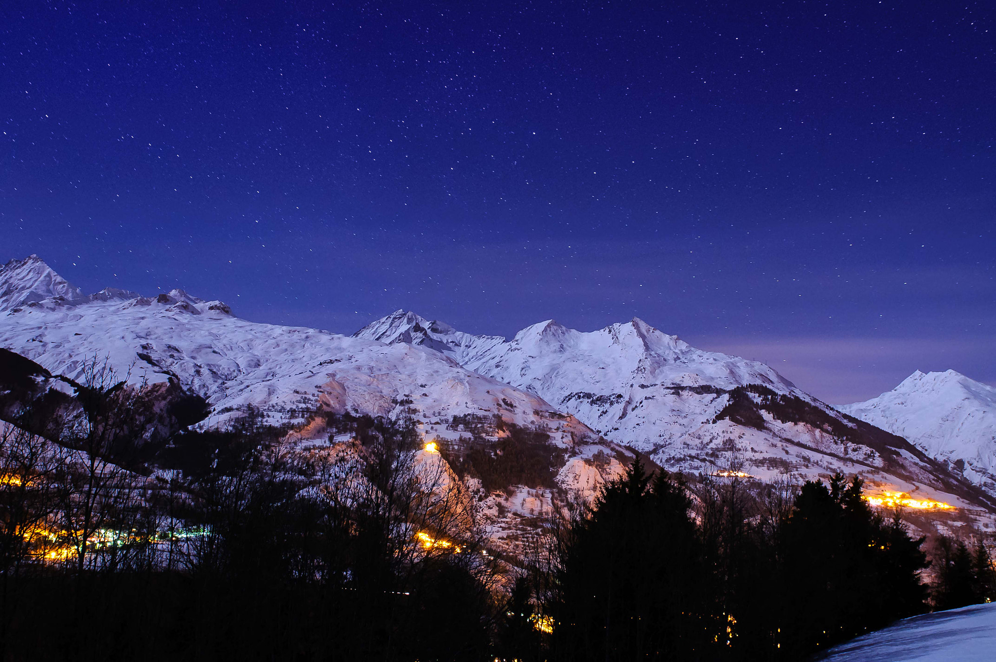 Nikon AF-S Nikkor 24-70mm F2.8G ED sample photo. Bourg saint maurice photography