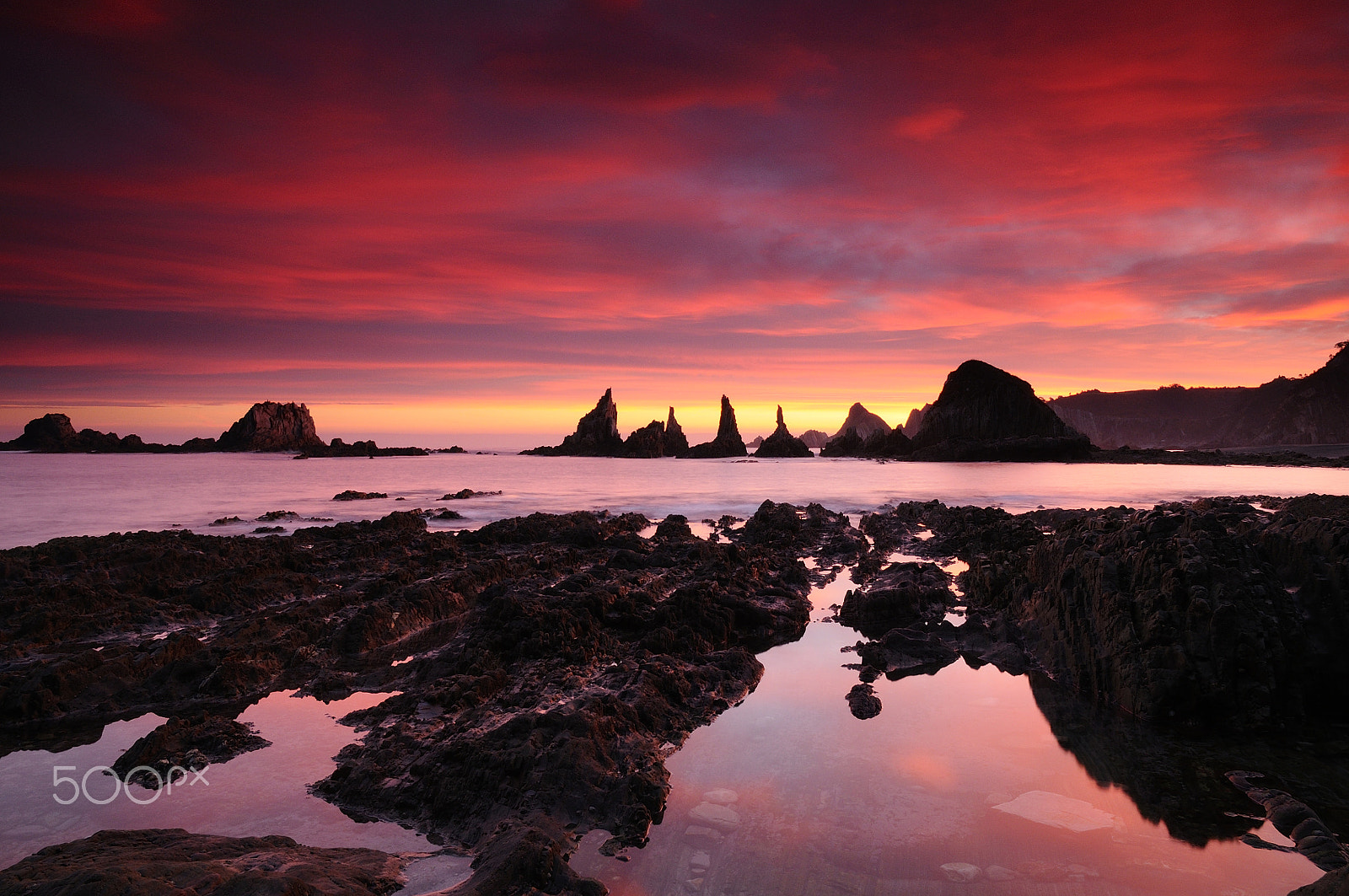 Nikon D300 sample photo. Beautiful sunrise in rocky waterscape photography