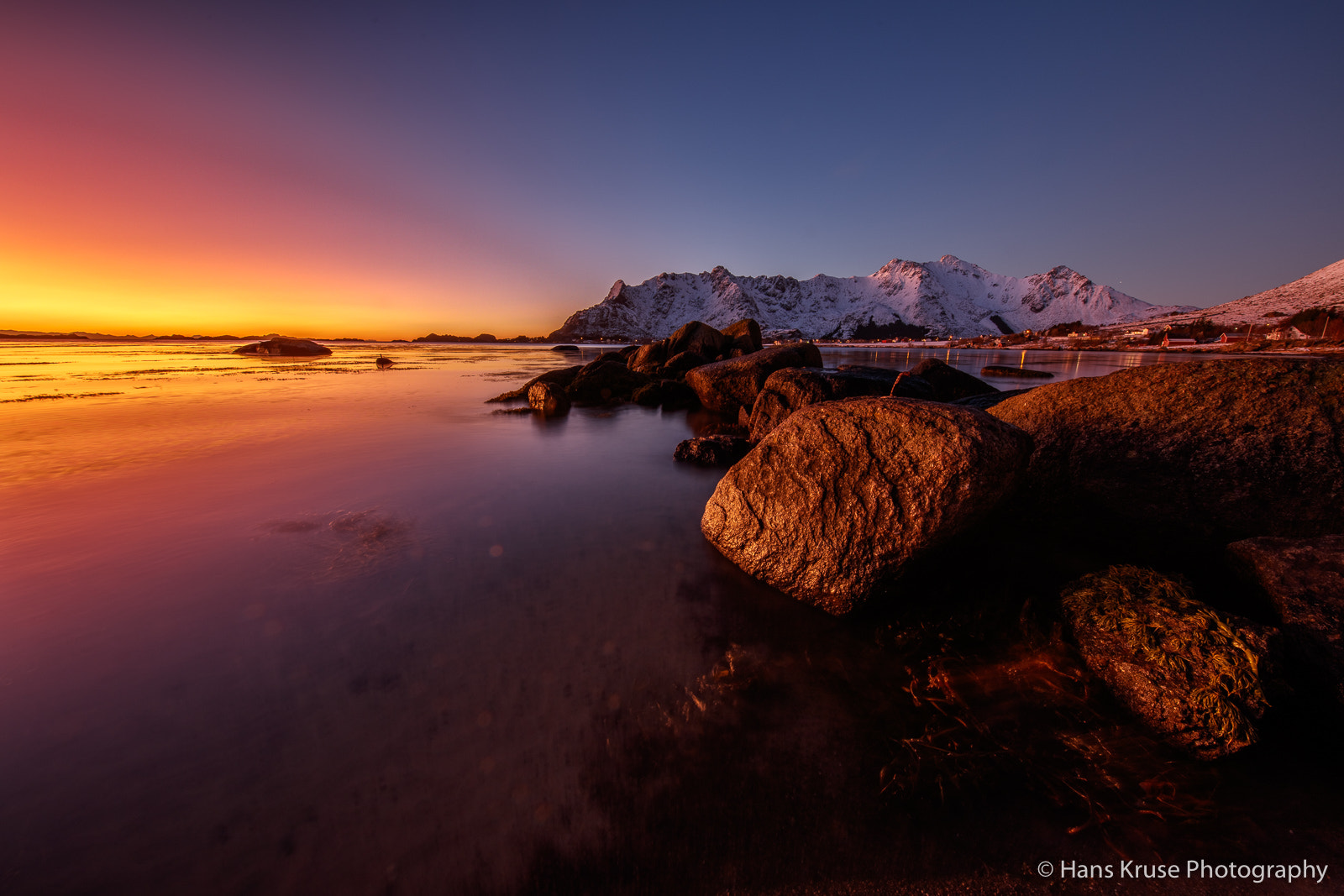Canon EF 11-24mm F4L USM sample photo. Morning at sennevik beach photography