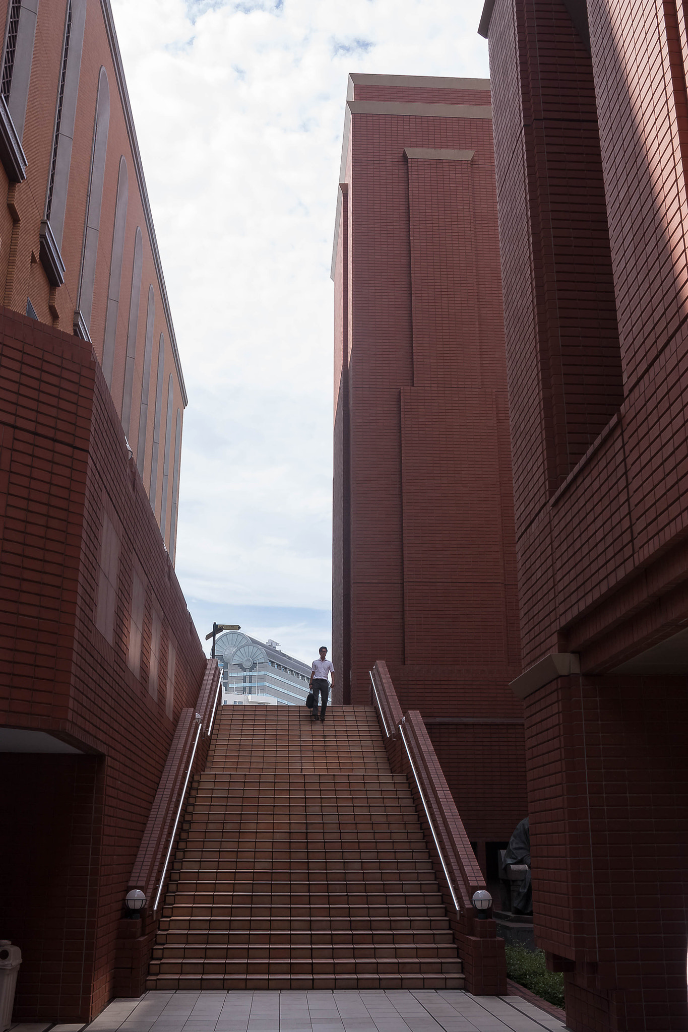 Sigma 17-70mm F2.8-4 DC Macro OS HSM sample photo. Stairs photography