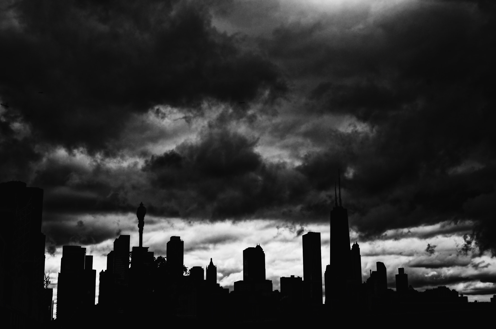 Sony DT 18-55mm F3.5-5.6 SAM II sample photo. Chicago at dusk photography