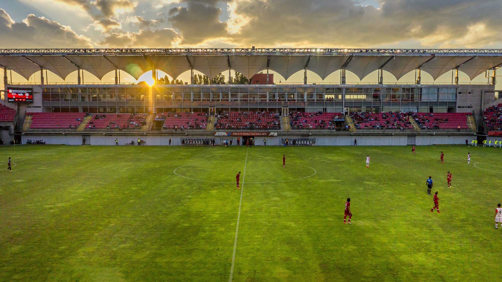 E 18-50mm F4-5.6 sample photo. Nelson oyarzun stadium photography