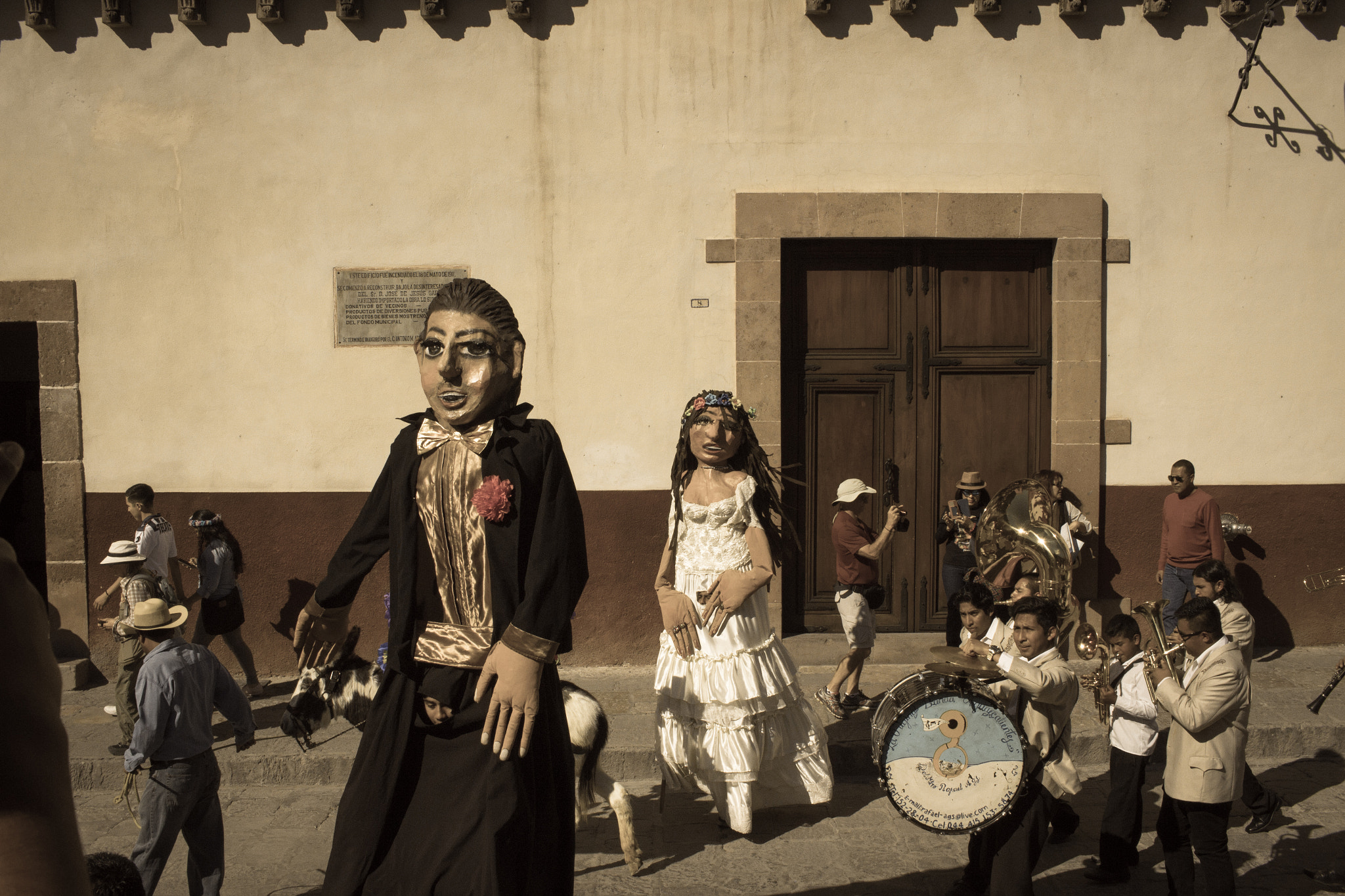 Canon EF-S 24mm F2.8 STM sample photo. Recien casados photography