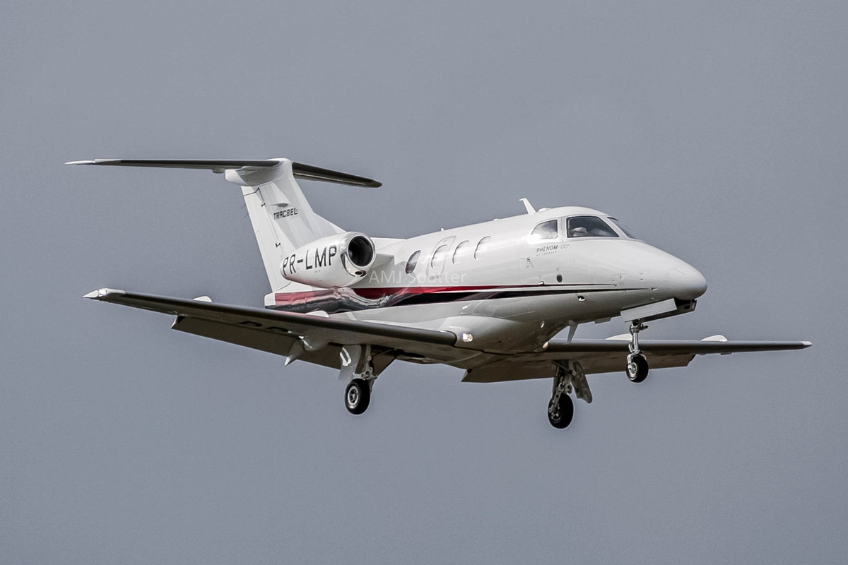 Canon EF 80-200mm F4.5-5.6 II sample photo. Pr-lmp  private embraer emb-500 phenom 100 photography