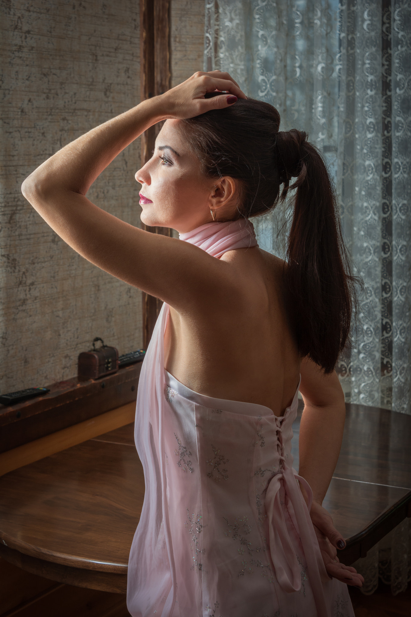 Nikon AF Nikkor 24-85mm F2.8-4D IF sample photo. Near the window photography