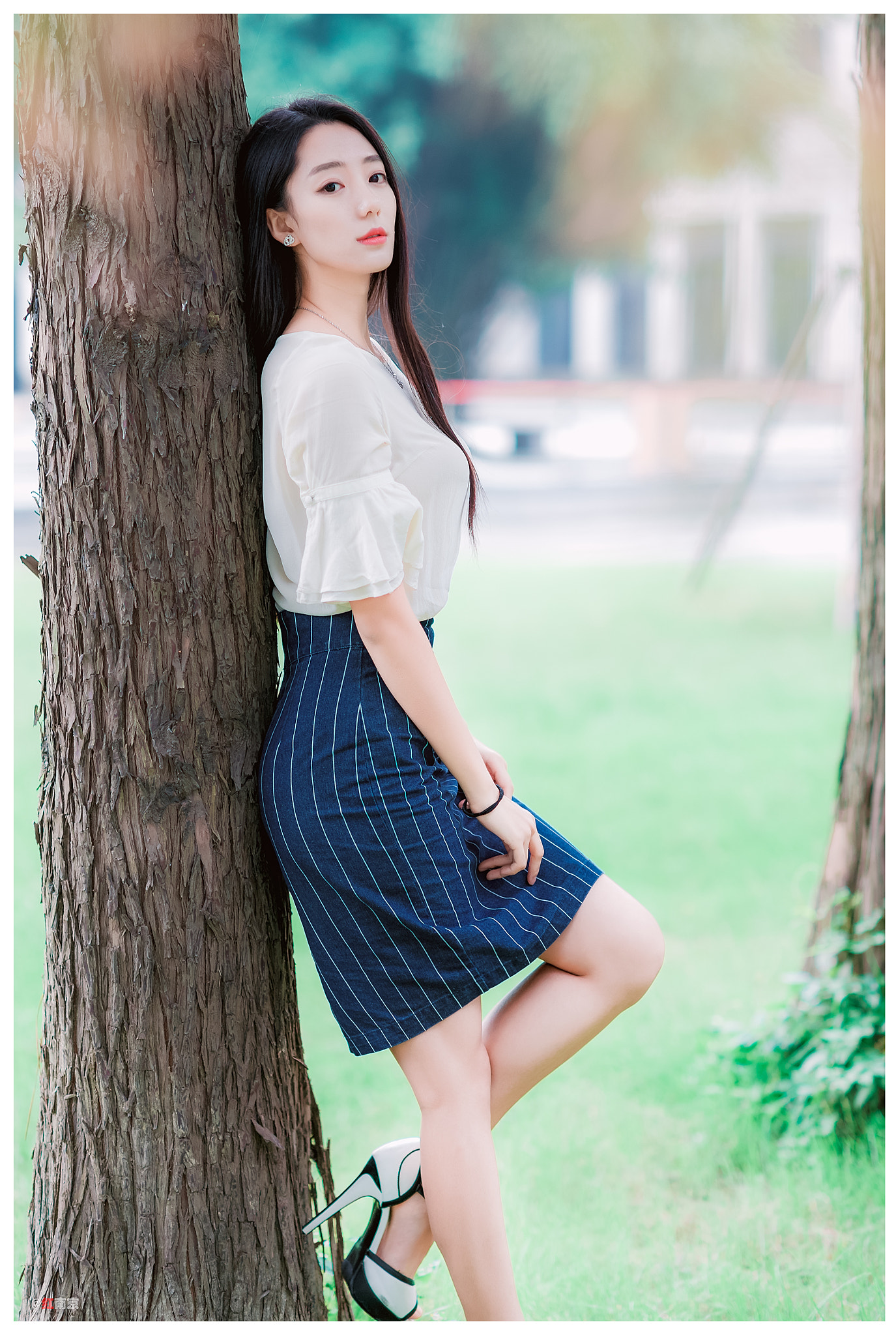 Sony Planar T* 85mm F1.4 ZA sample photo. My model photography