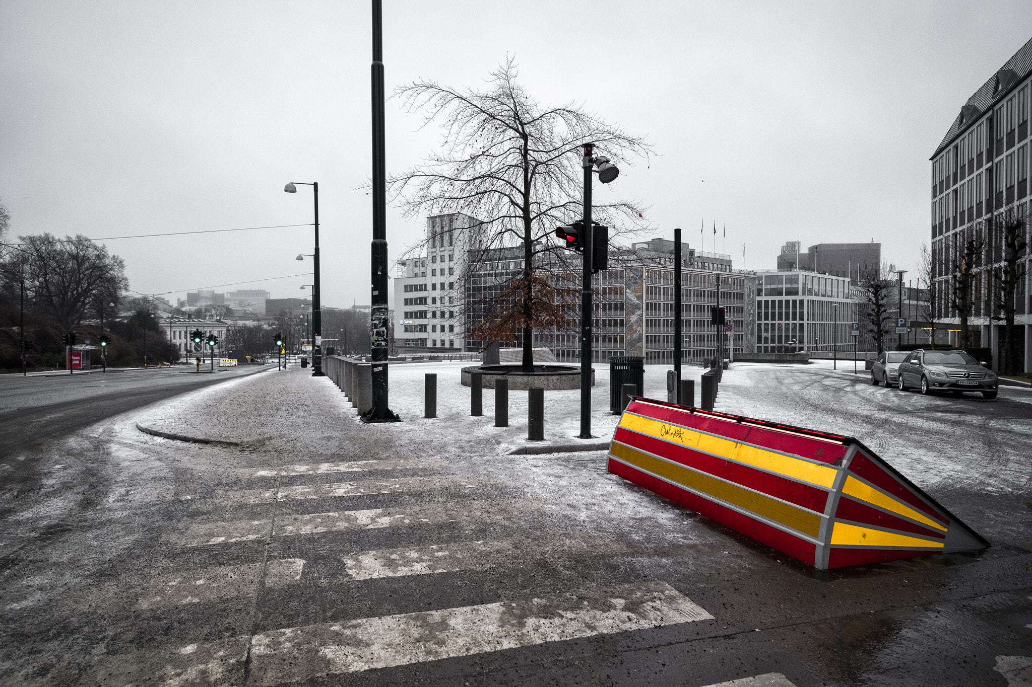 Fujifilm X-Pro2 + Fujifilm XF 10-24mm F4 R OIS sample photo. Yellow&red photography