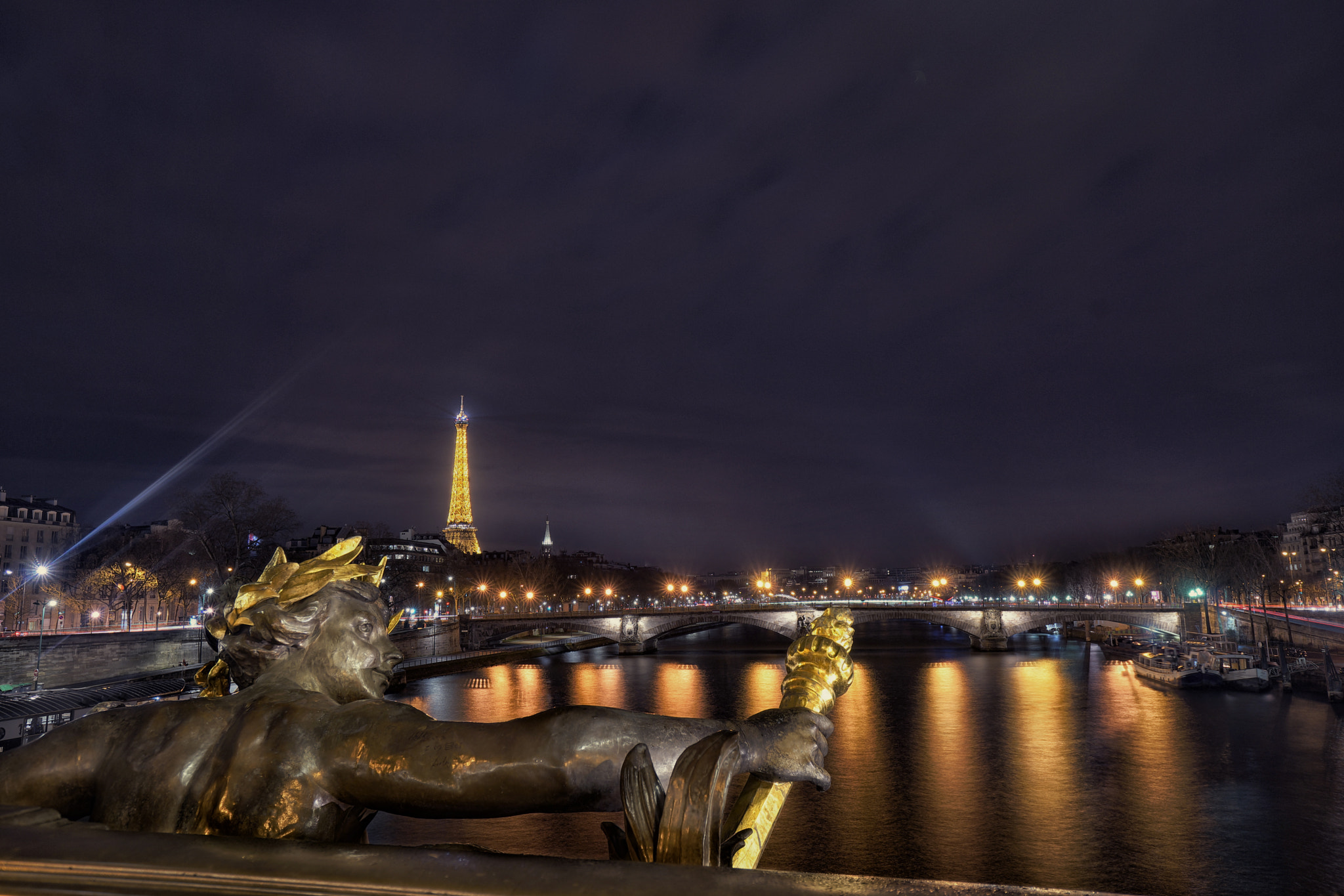 Sony a99 II sample photo. Pont alexandre iii photography