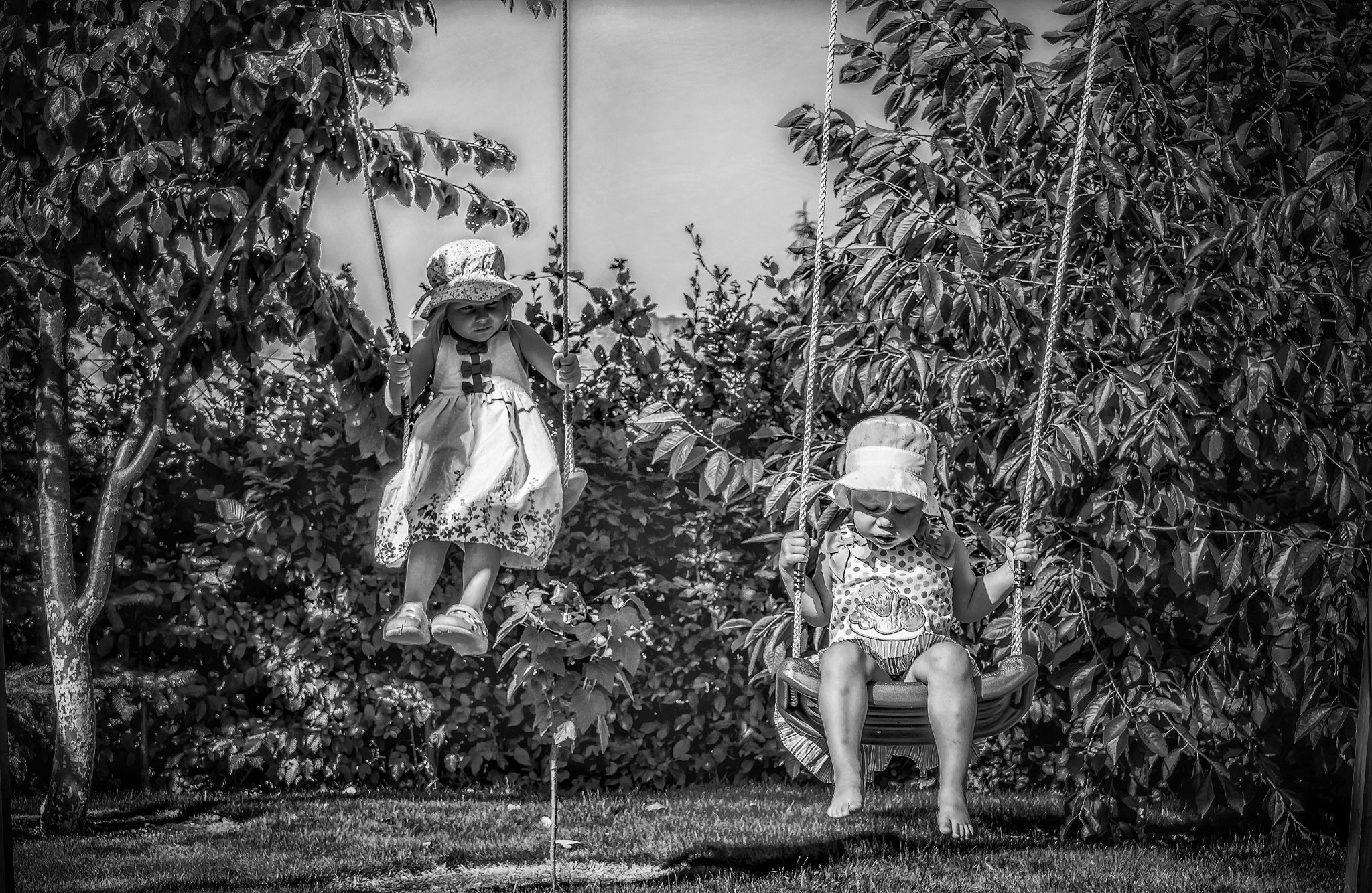 Pentax K-3 sample photo. Playing sisters. photography