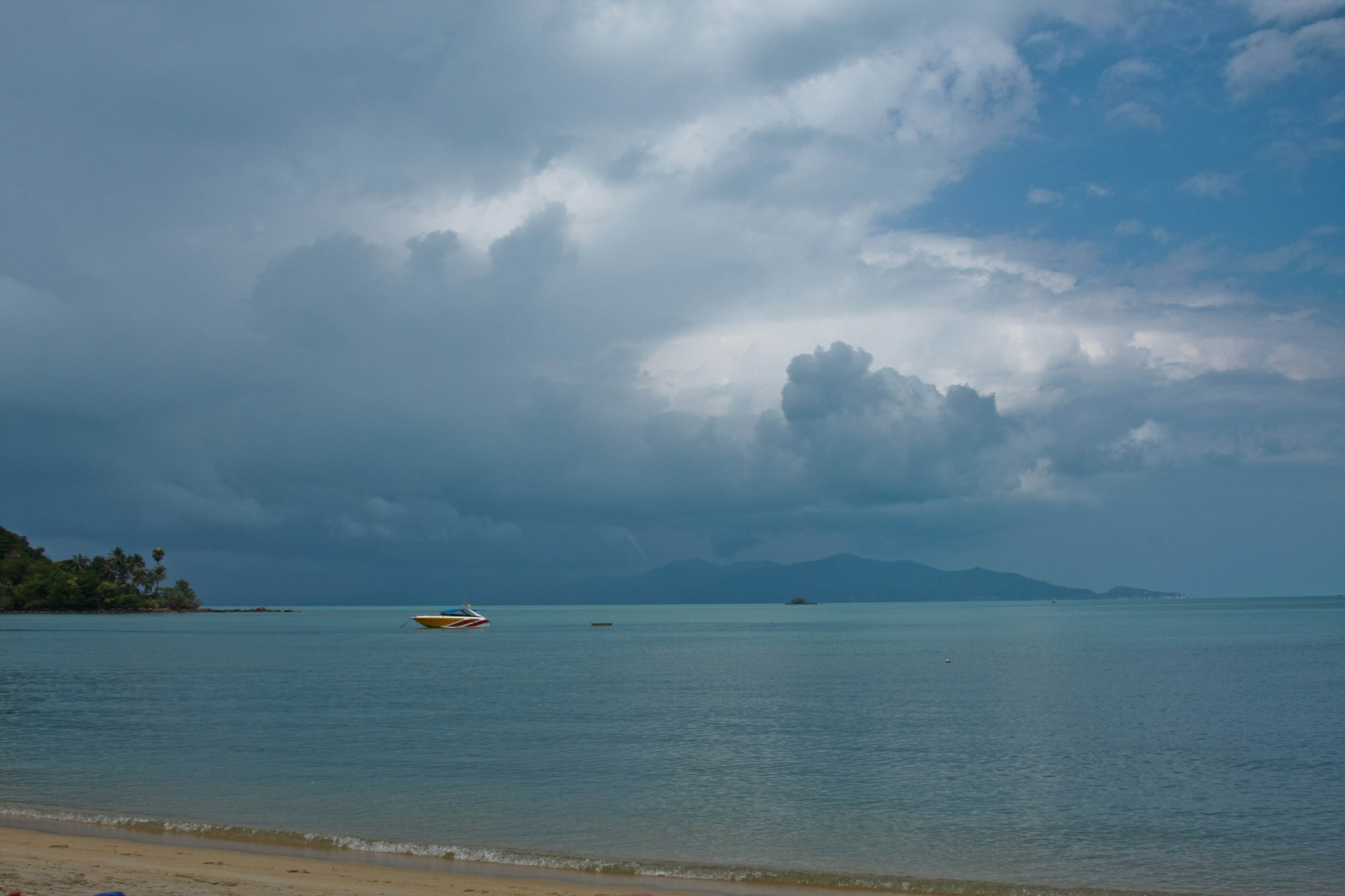 Canon EOS 40D + Canon EF 24-105mm F4L IS USM sample photo. Storm is comming photography