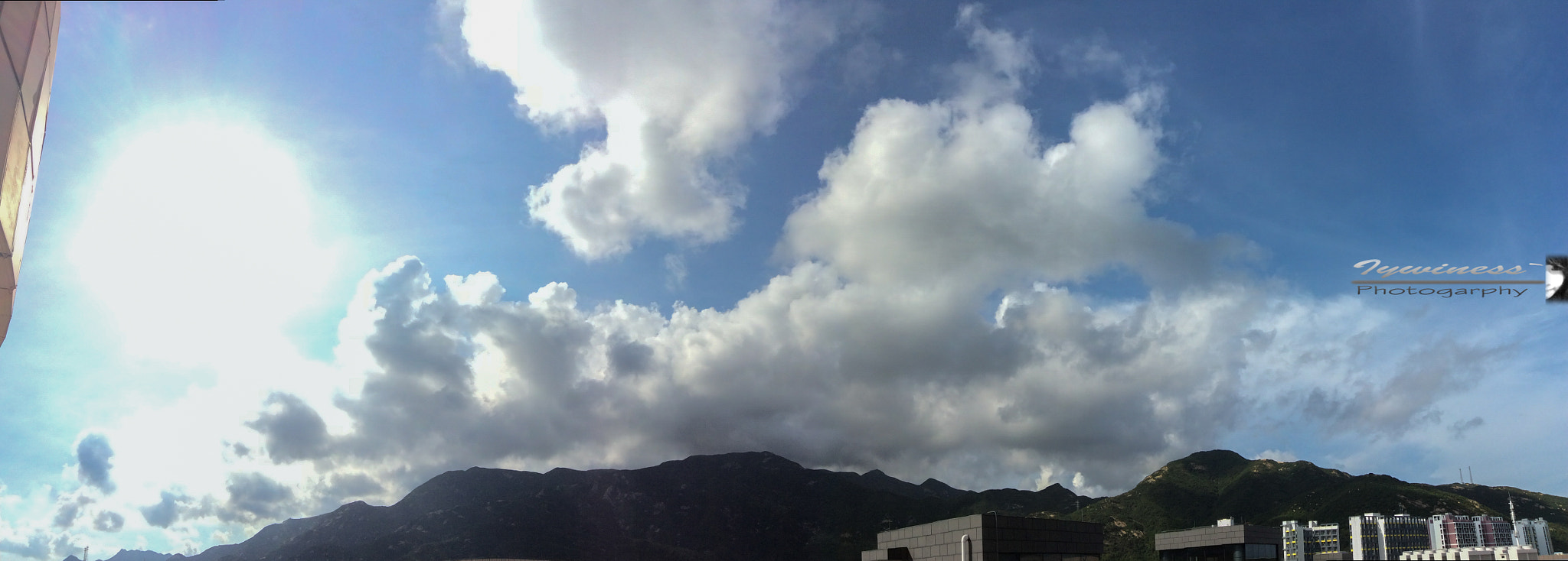 iPad mini 2 back camera 3.3mm f/2.4 sample photo. Cloud photography