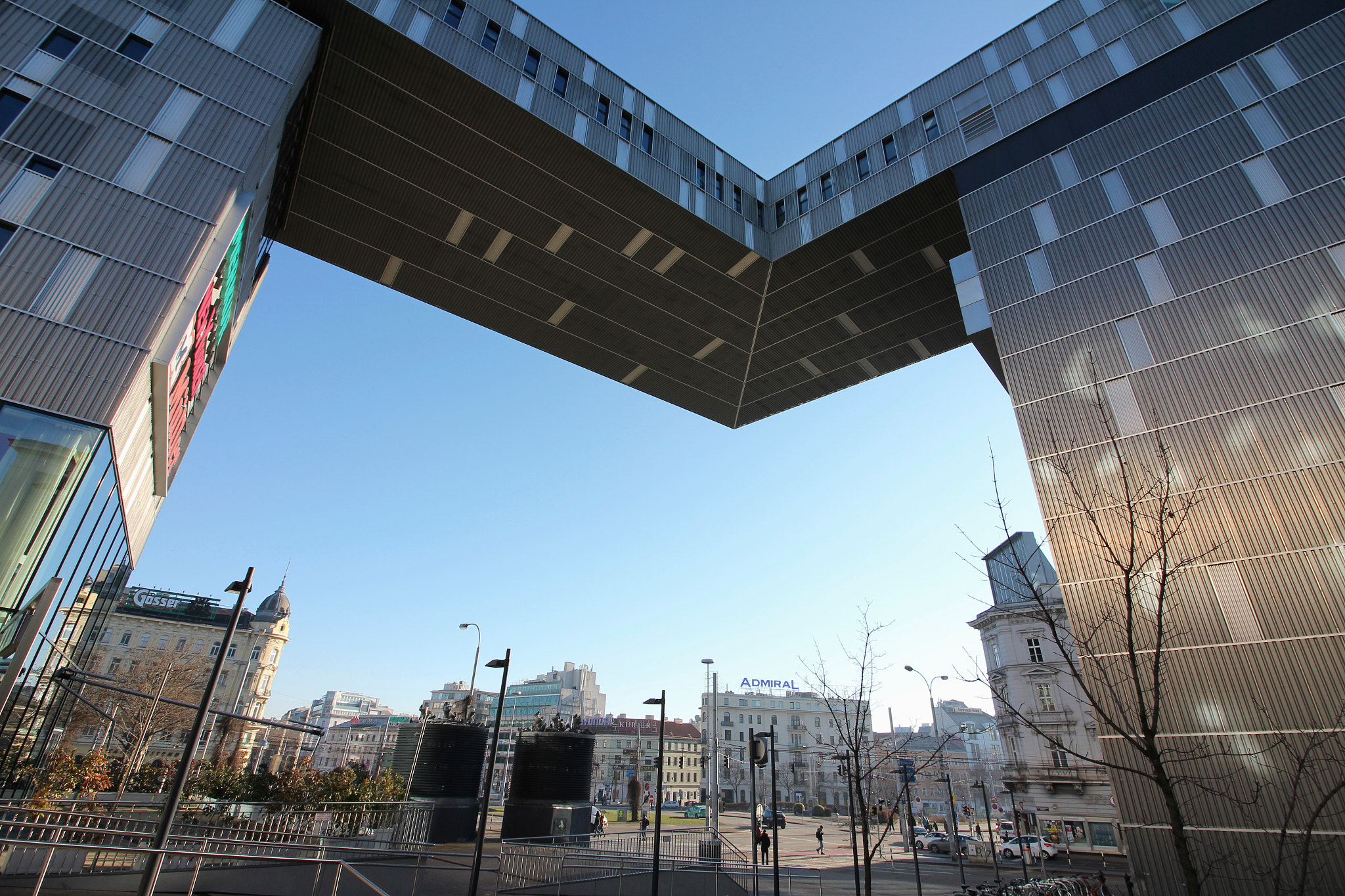 Canon EOS 650D (EOS Rebel T4i / EOS Kiss X6i) sample photo. Modern architecture in vienna photography