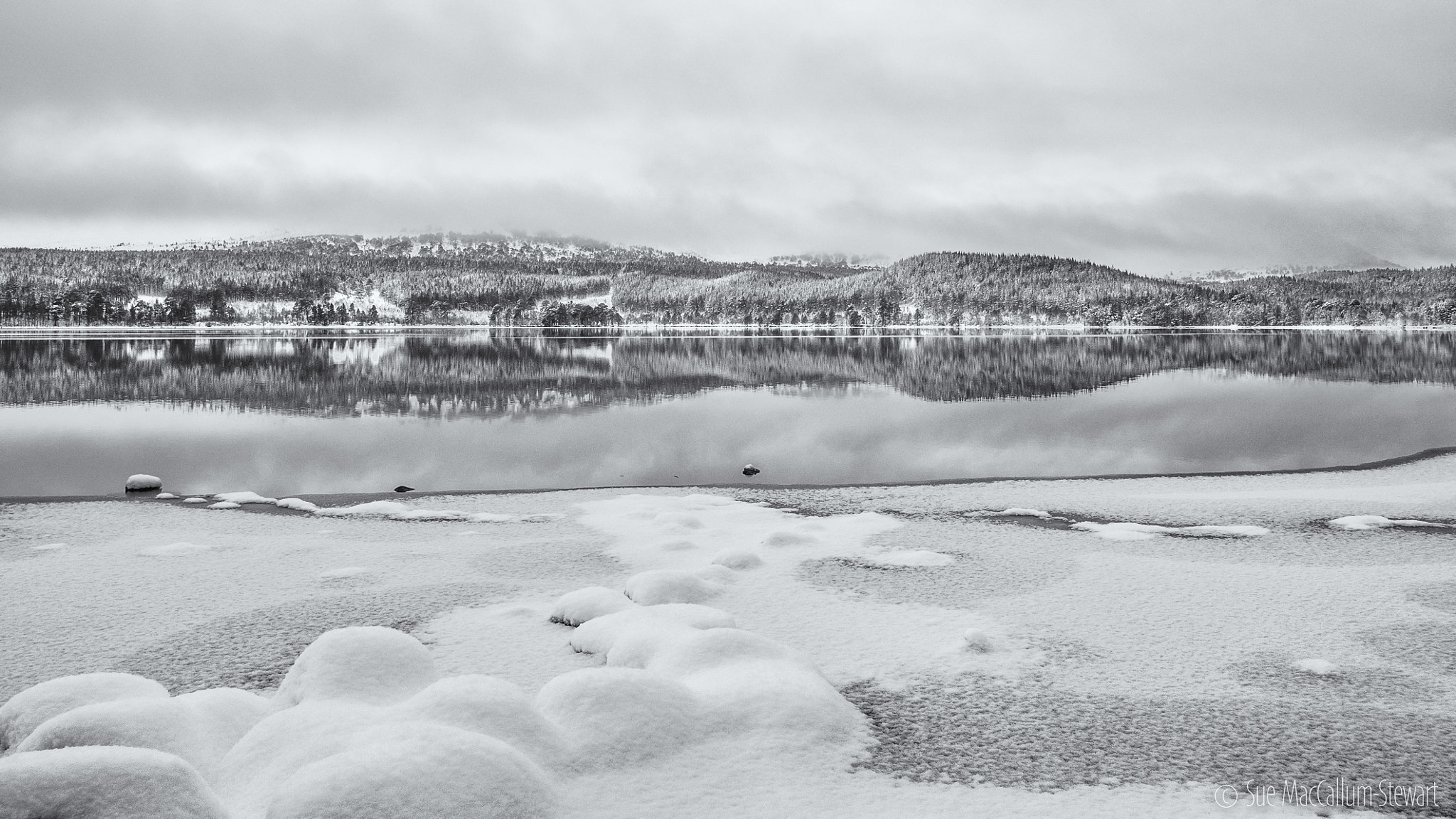 Olympus M.Zuiko Digital ED 7-14mm F2.8 PRO sample photo. Winter reflections photography