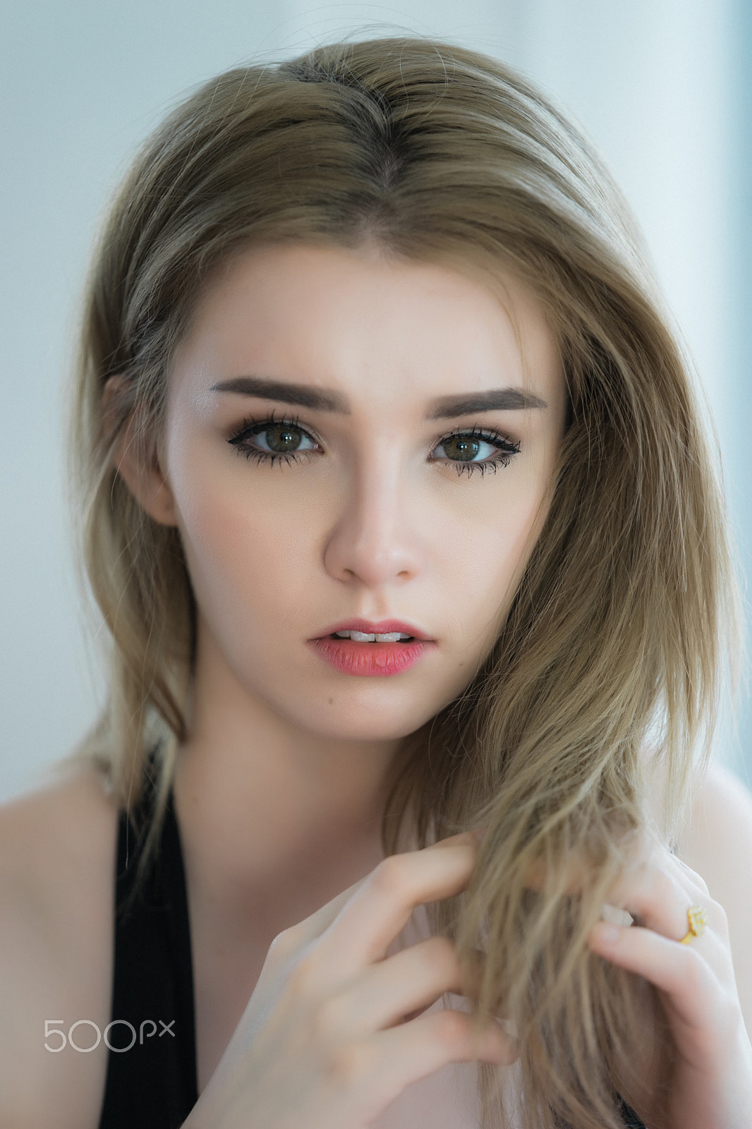 Sony FE 70-200mm F2.8 GM OSS sample photo. Beautiful women name jessie vard photography