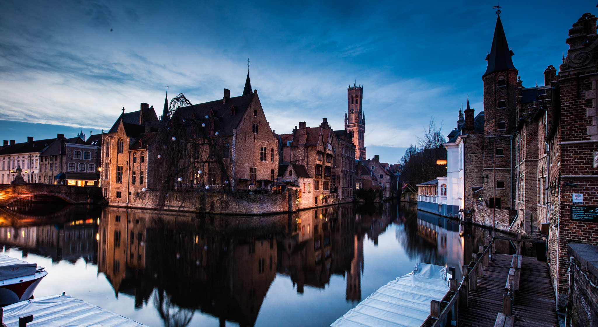 Canon EF 16-35mm F2.8L II USM sample photo. Brugge / bruges at night photography