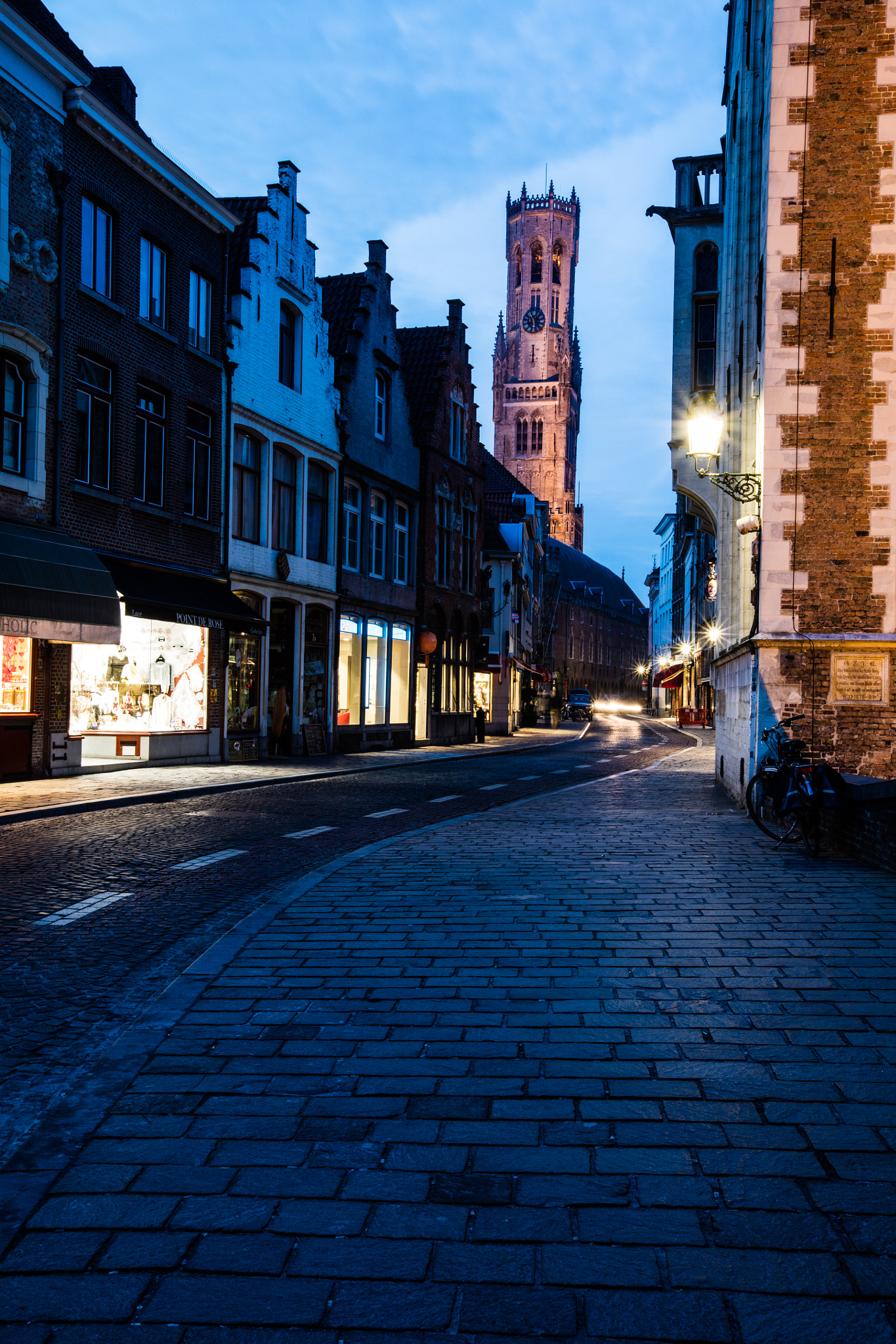 Canon EF 16-35mm F2.8L II USM sample photo. Brugge / bruges at night photography