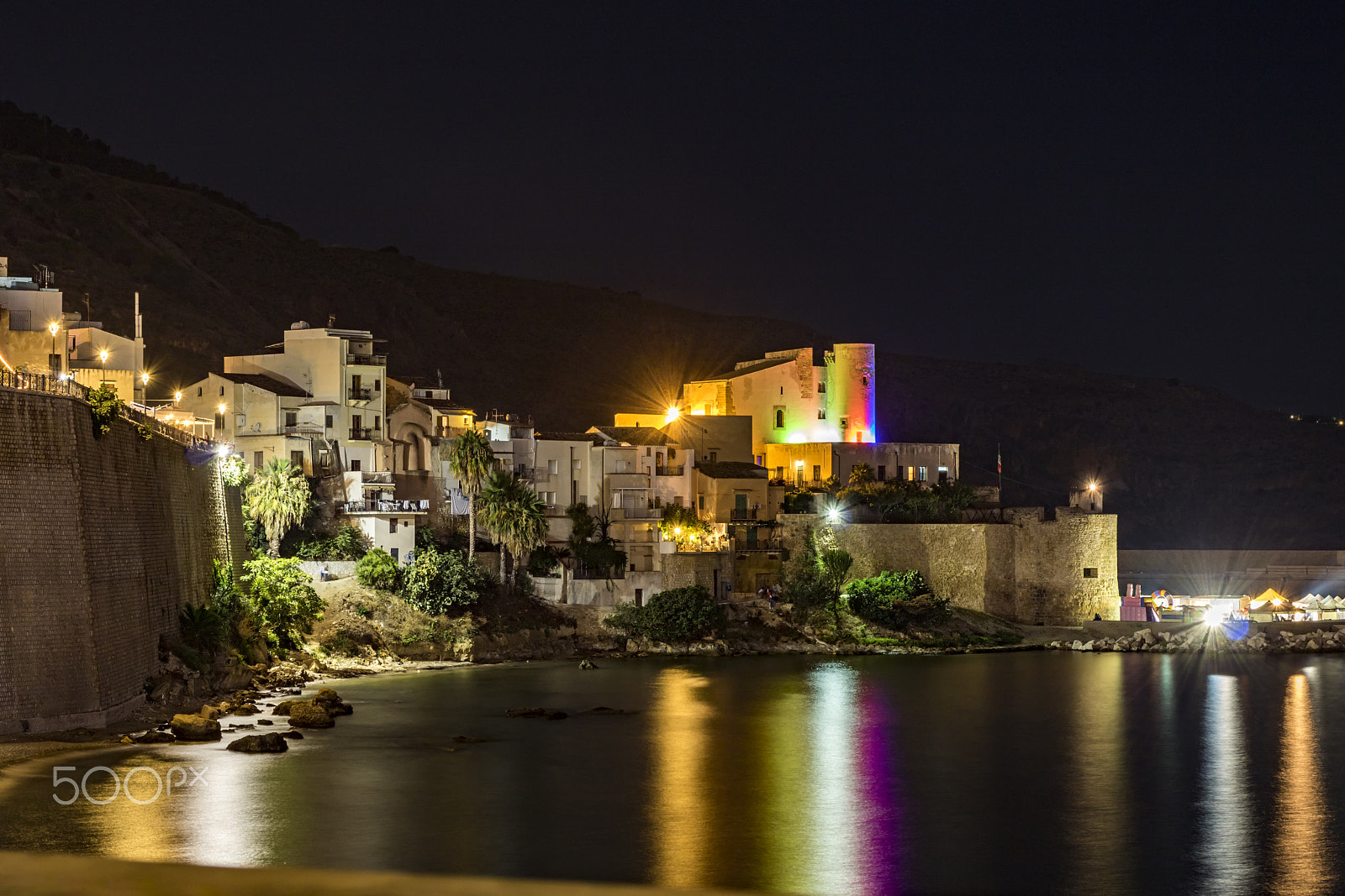 Sigma 17-70mm F2.8-4 DC Macro OS HSM sample photo. Castellammare del golfo night photography