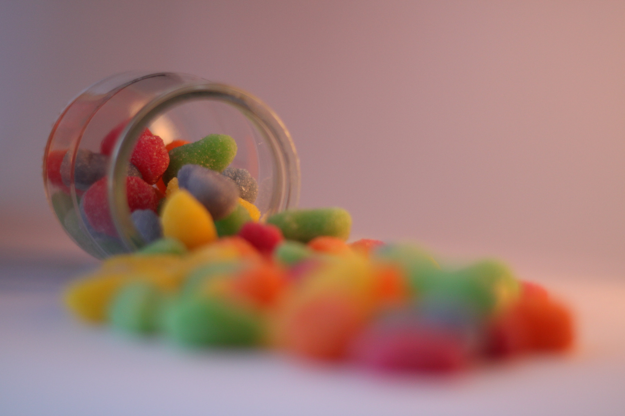 Canon EOS 500D (EOS Rebel T1i / EOS Kiss X3) sample photo. Candid candy photography