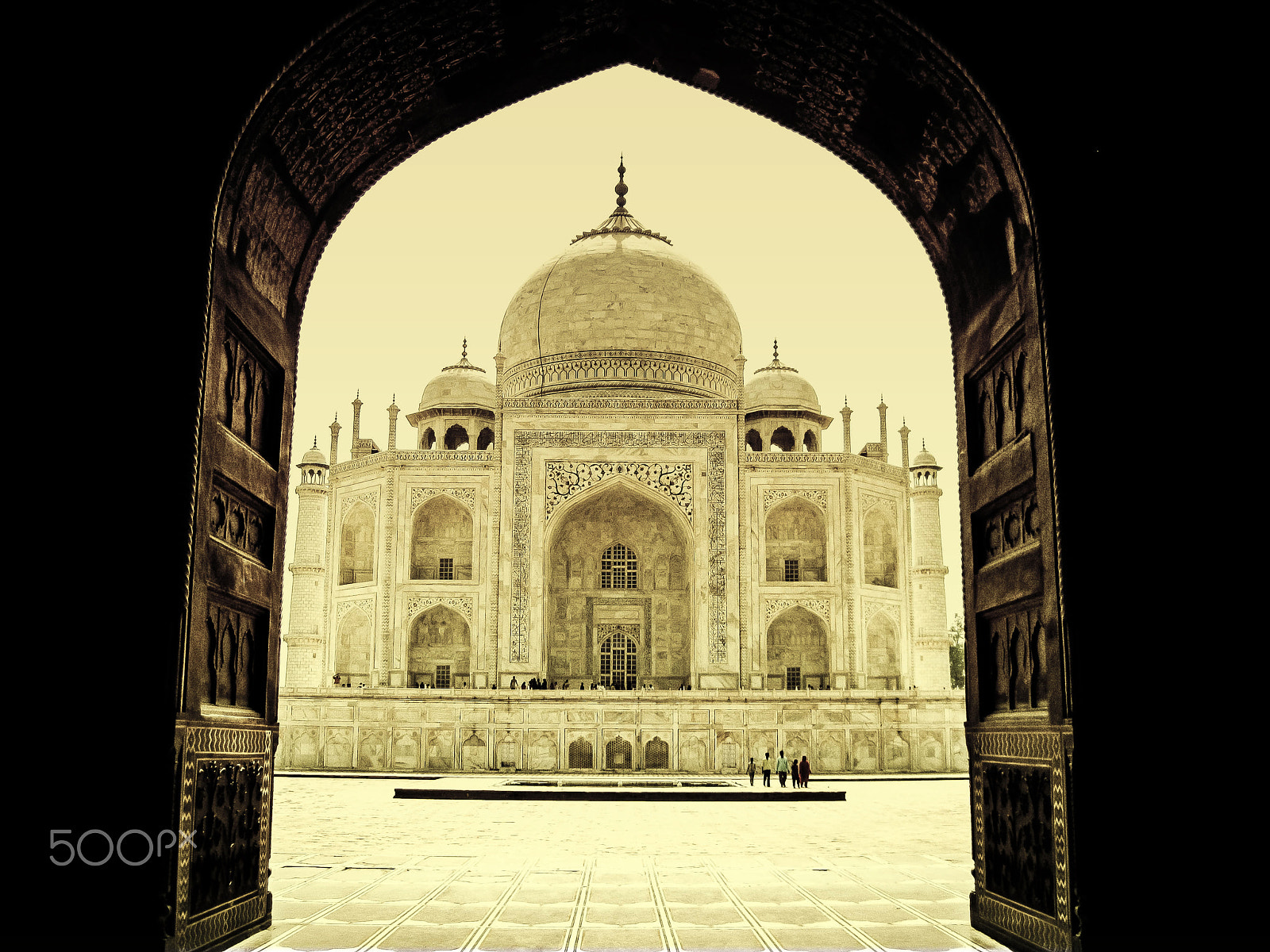 Canon PowerShot SD770 IS (Digital IXUS 85 IS / IXY Digital 25 IS) sample photo. The taj photography