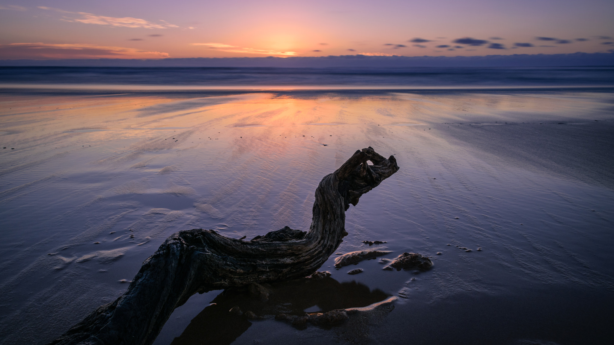 Sigma 17-70mm F2.8-4 DC Macro OS HSM | C sample photo. Looking to the sunset photography
