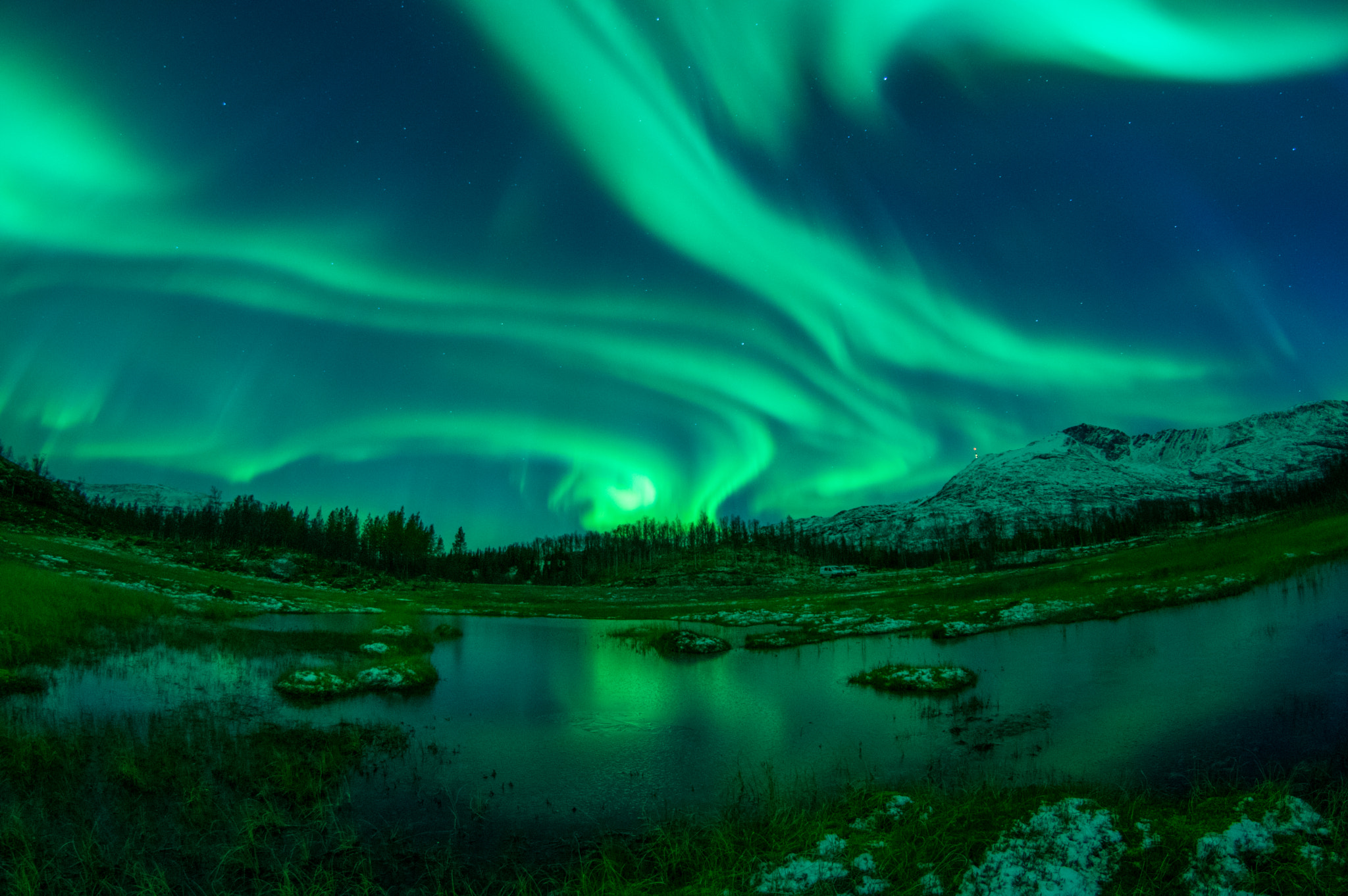 Pentax K-3 sample photo. Aurora in the arctic circle - rossfjord photography