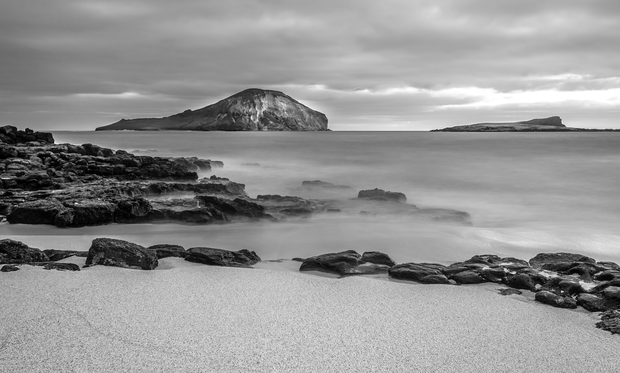 Canon EF 20mm F2.8 USM sample photo. Rabbit island photography