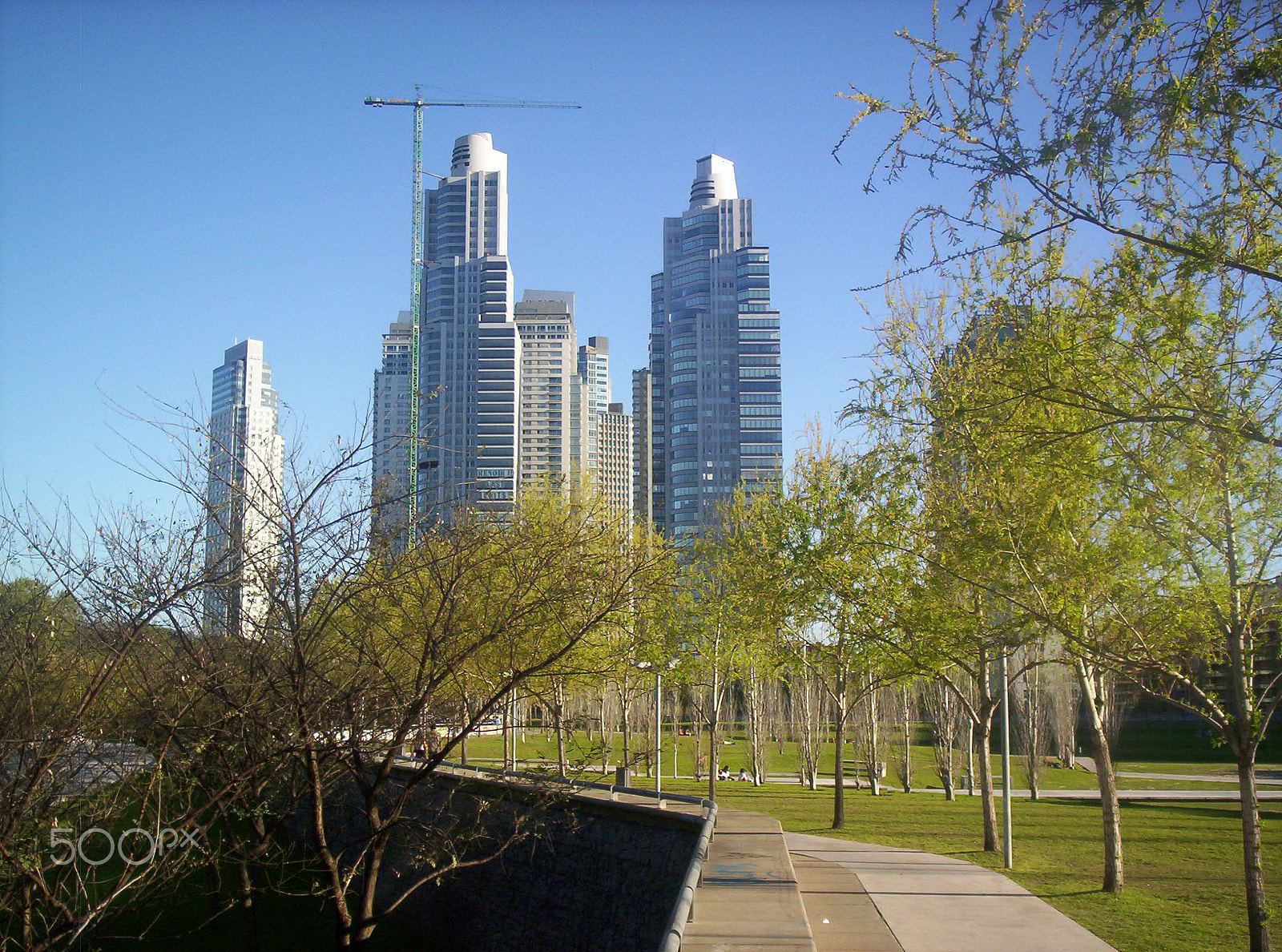 Kodak EASYSHARE CX7300 DIGITAL CAMERA sample photo. Puerto madero photography