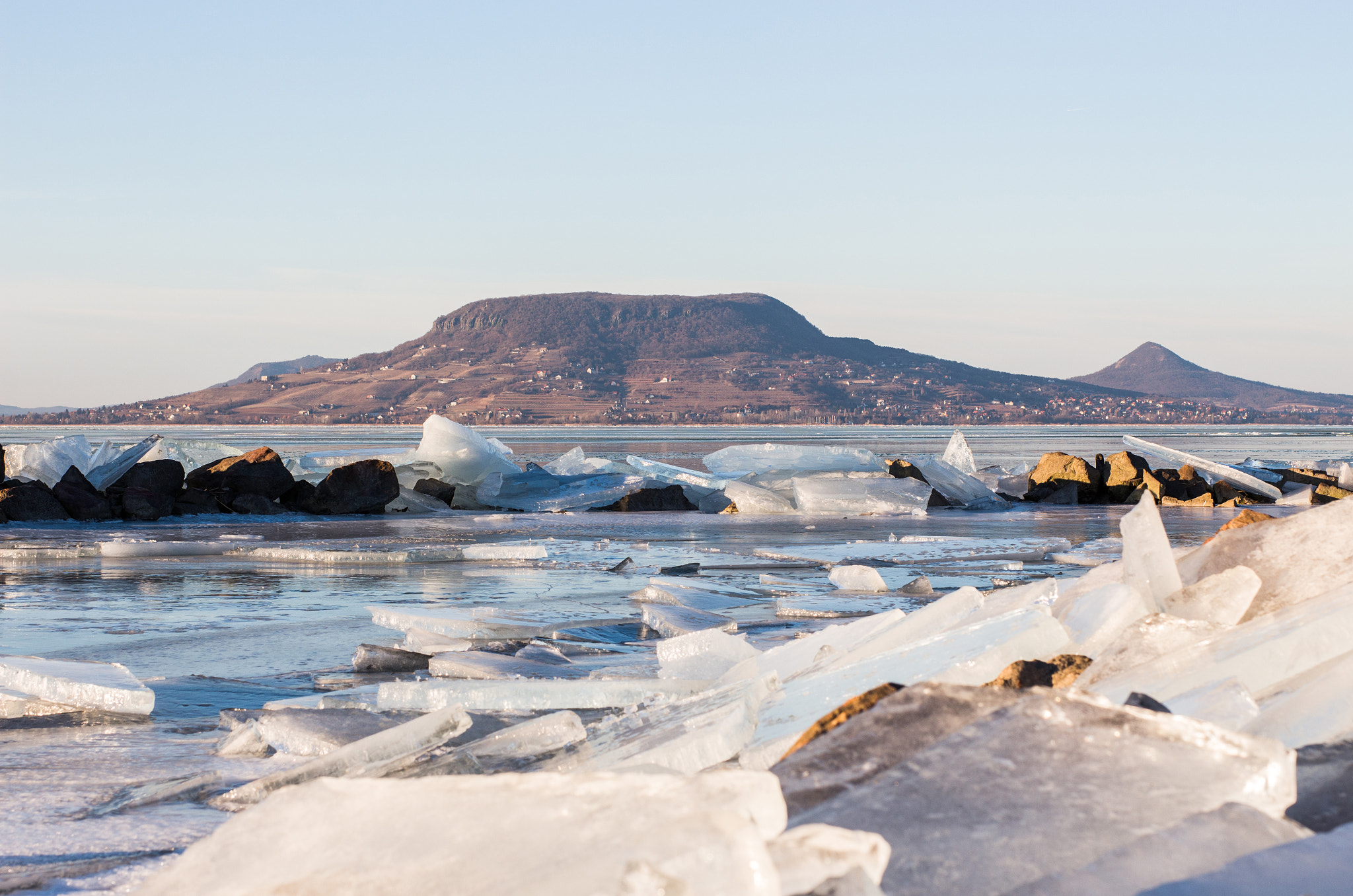 Sigma 50mm F1.4 EX DG HSM sample photo. Icy balaton photography