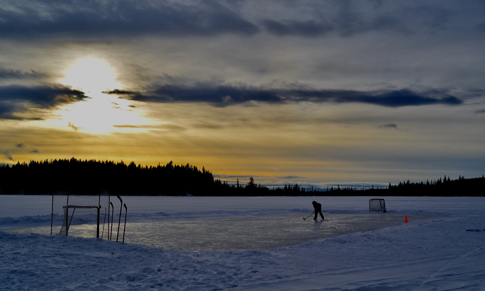 Nikon D7000 + AF Nikkor 50mm f/1.8 sample photo. One last goal photography