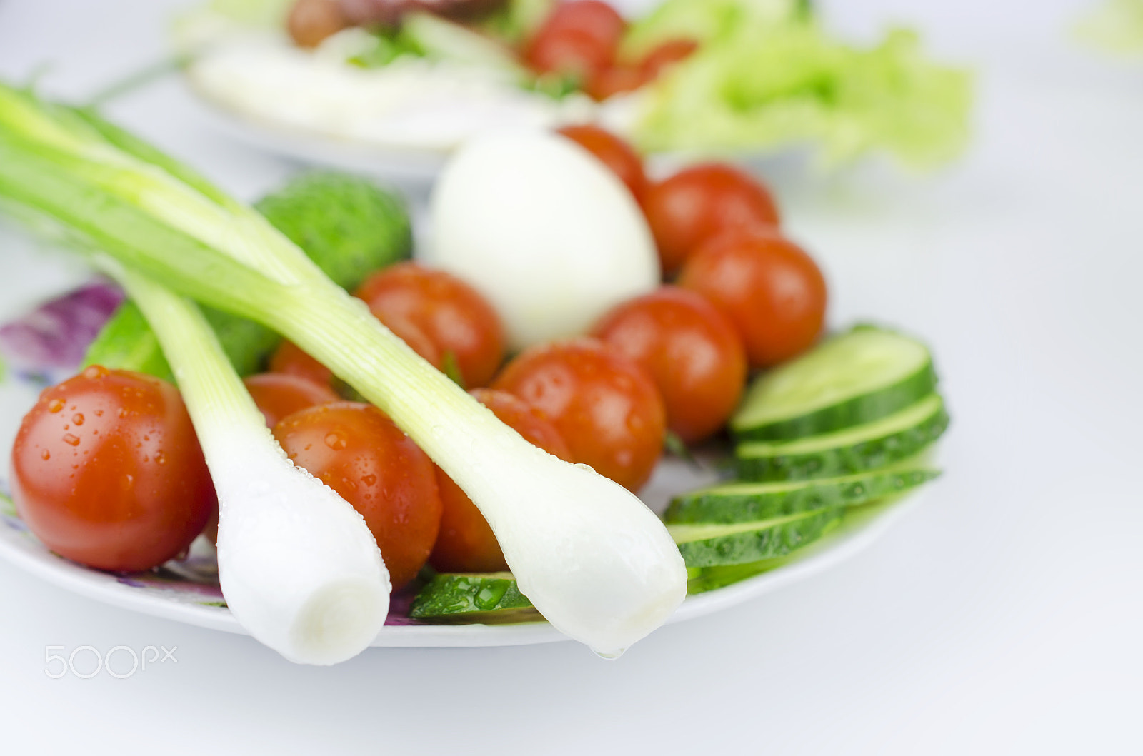 Nikon AF-S DX Micro Nikkor 40mm F2.8 sample photo. Still life of vegetables in plate photography