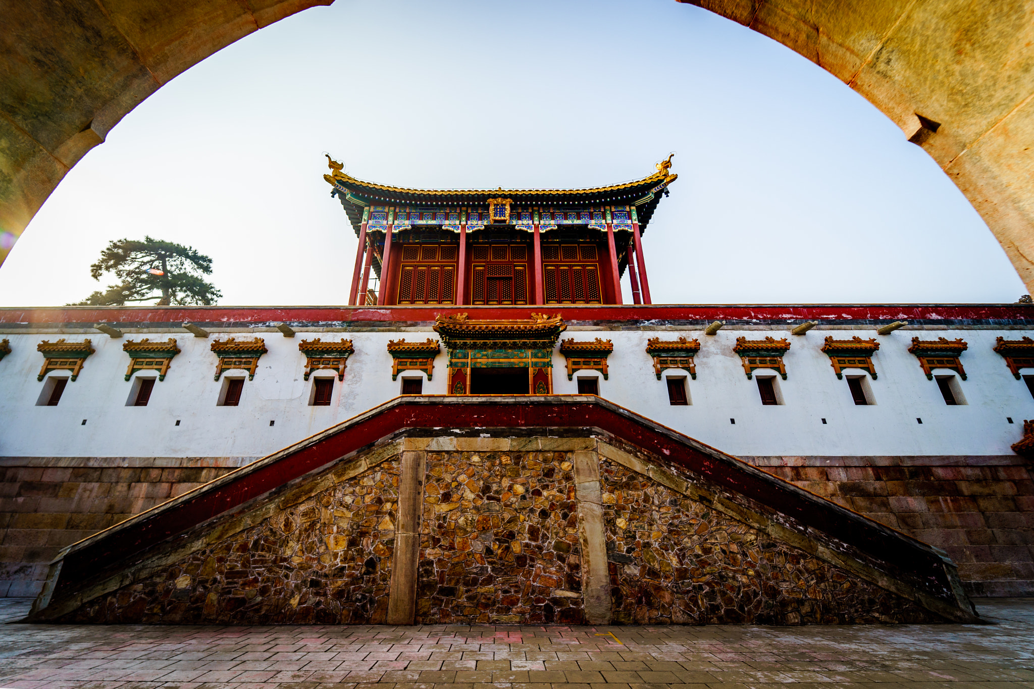 Sony a7 II + Samyang AF 14mm F2.8 FE sample photo. Chinese architechture photography