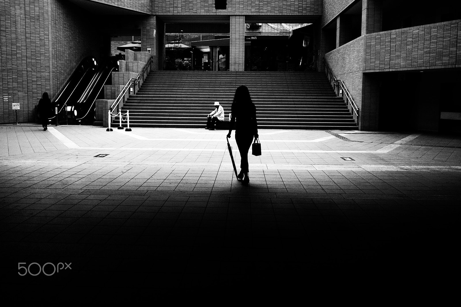 Leica X Vario sample photo. Gravitate toward liights photography