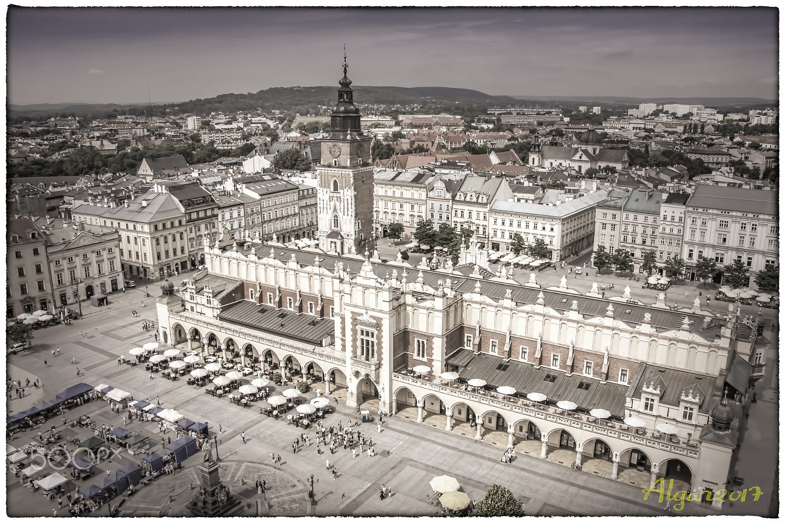 Canon EOS 60D sample photo. Krakow (poland) market square photography