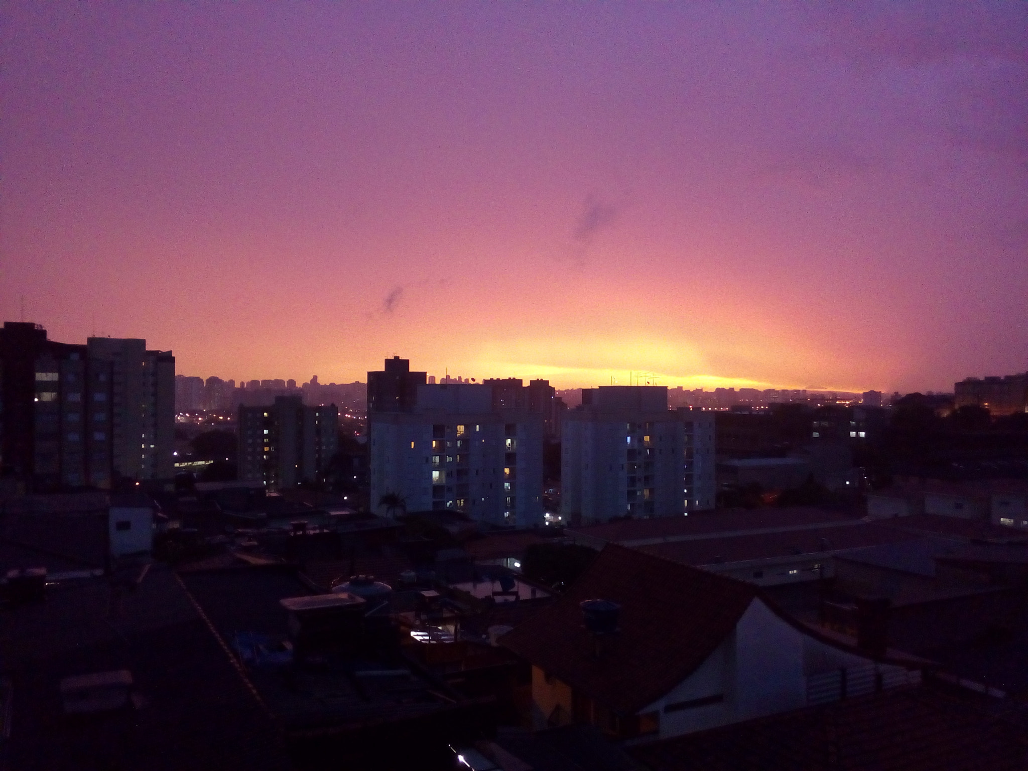 ASUS Zenfone Go (ASUS_Z00VD) sample photo. Sunset in a very rainy day! photography