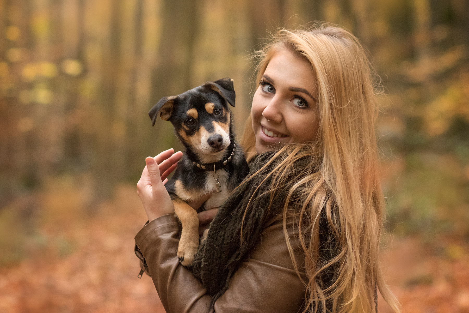 Canon EF 85mm F1.8 USM sample photo. Little dog big love photography
