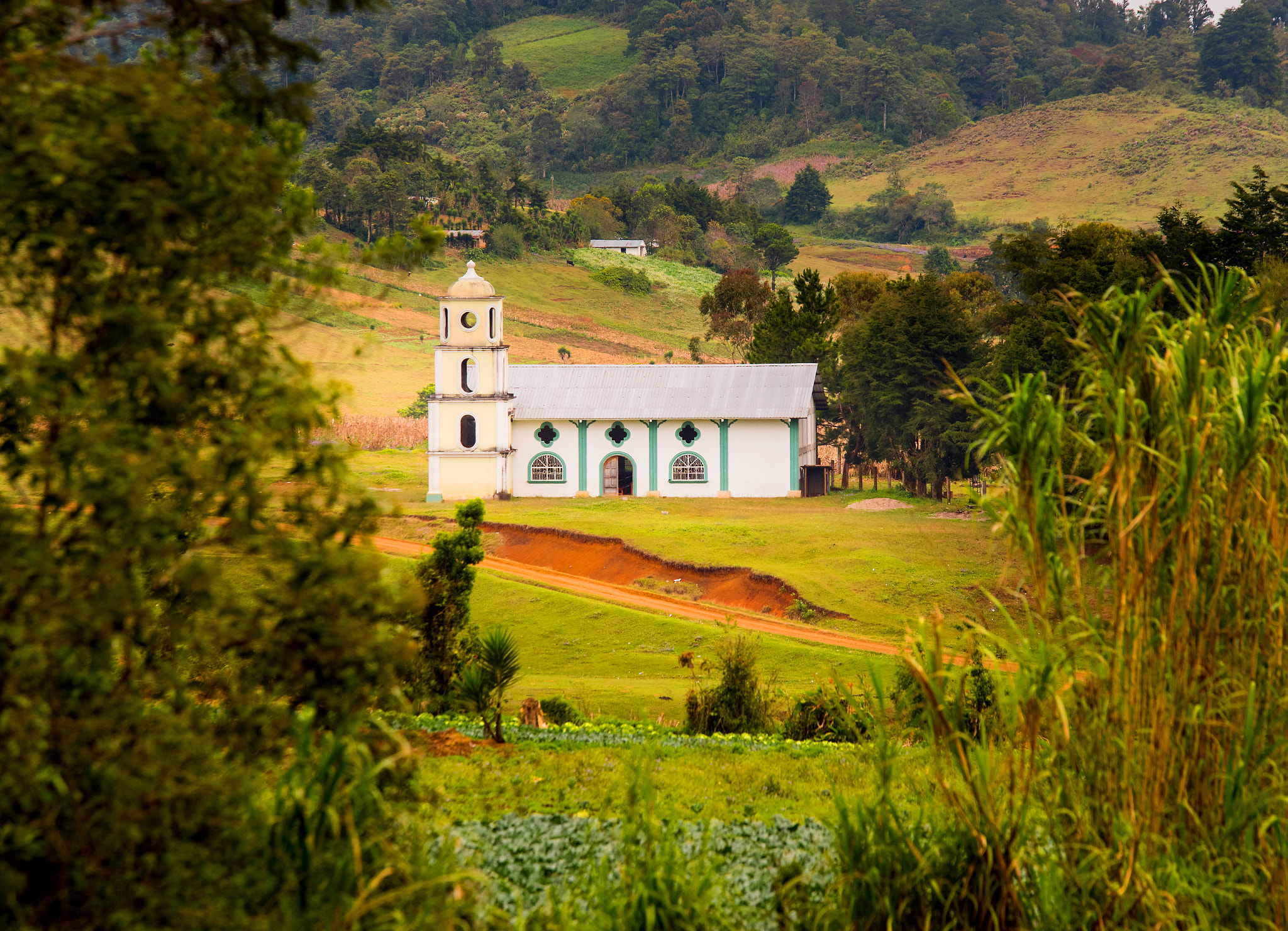 Nikon D810 + Sigma 70-200mm F2.8 EX DG OS HSM sample photo. Iglesia en azacualpa_01 photography