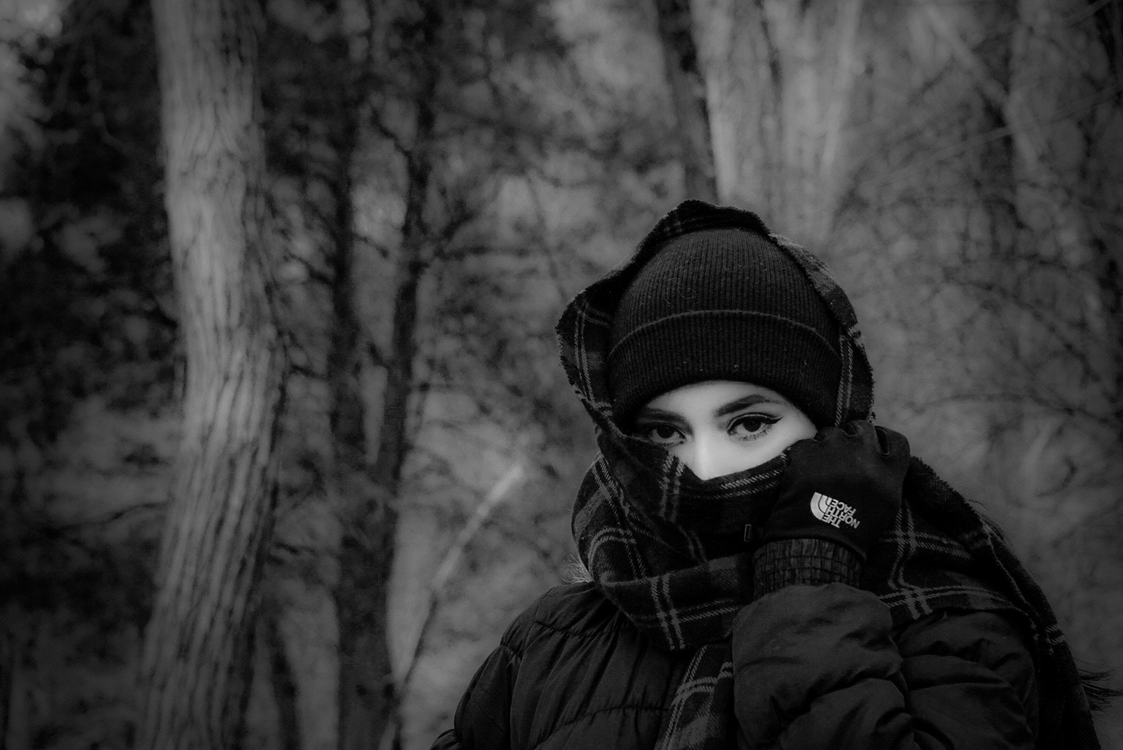 Sony a5100 sample photo. B&w beauty photography
