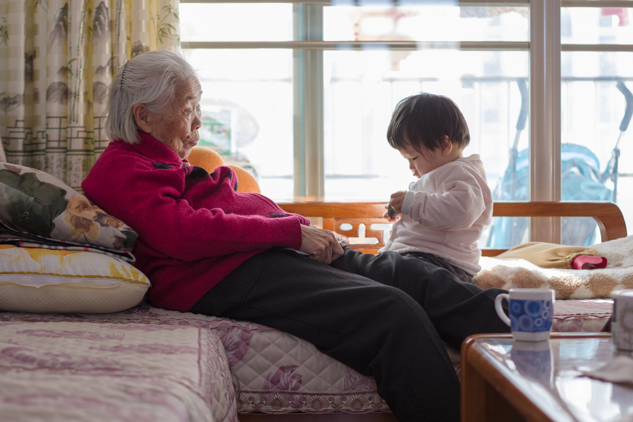 Pentax smc DA* 55mm F1.4 SDM sample photo. Grandmother photography