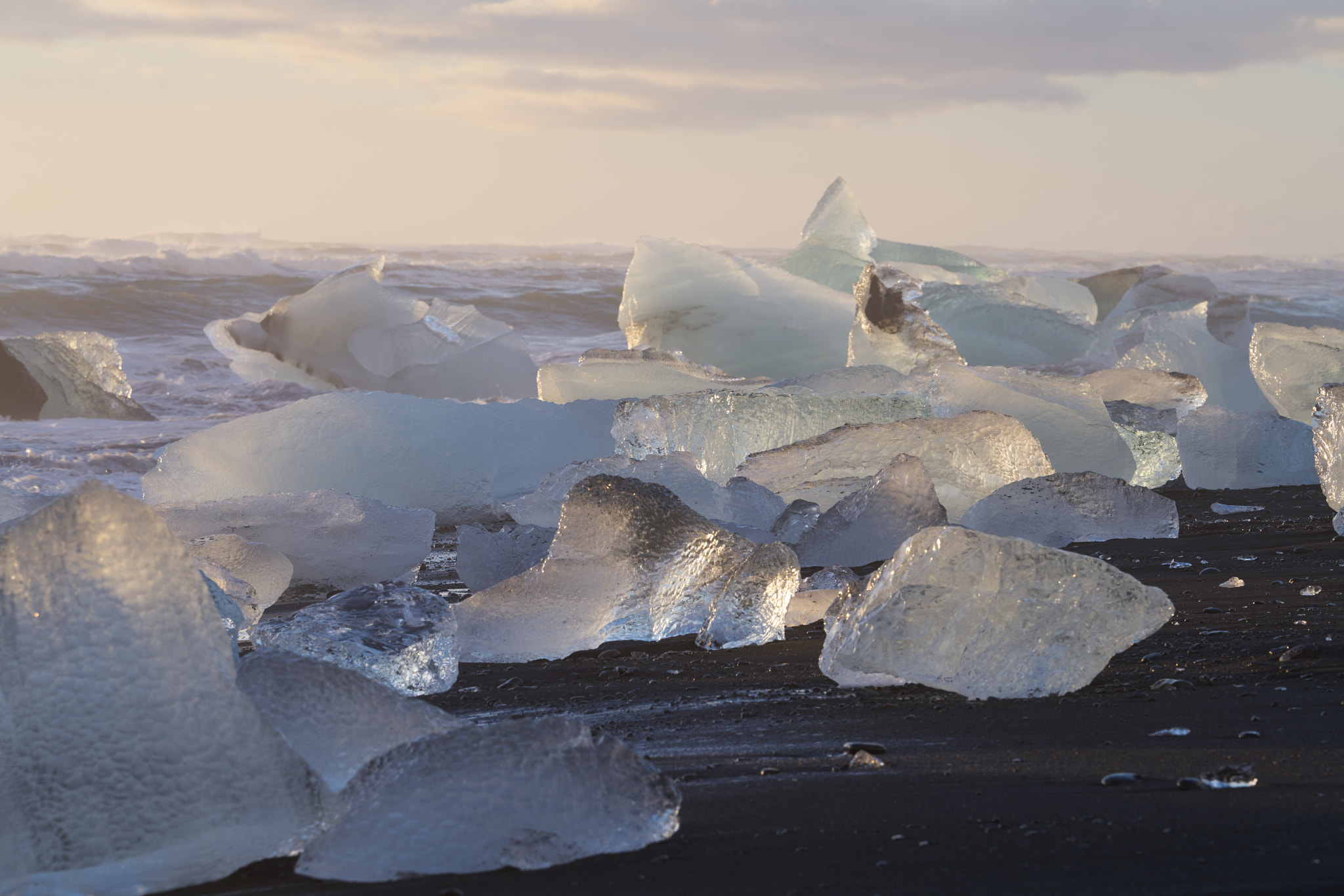 Sony a7R II + Sony FE 70-300mm F4.5-5.6 G OSS sample photo. Iceland photography