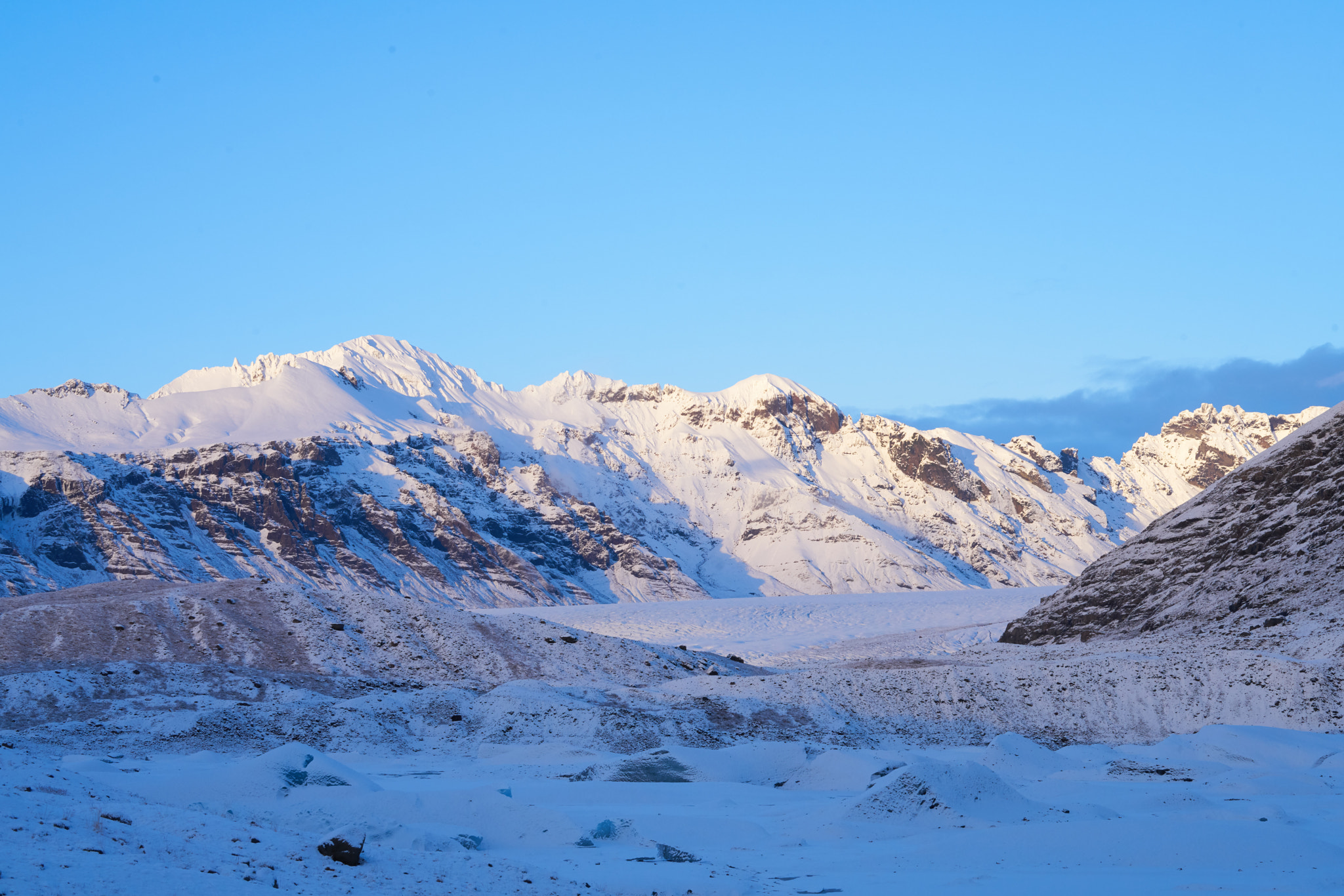 Sony a7R II + Sony FE 70-300mm F4.5-5.6 G OSS sample photo. Iceland photography