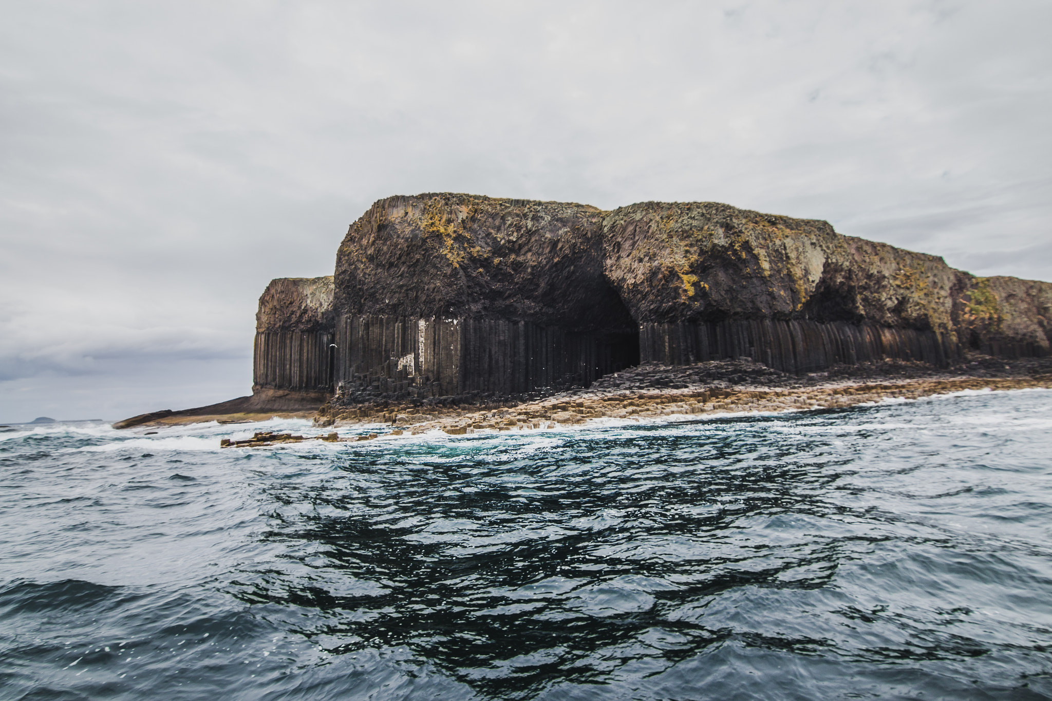 Canon EOS 650D (EOS Rebel T4i / EOS Kiss X6i) sample photo. Fingal's cave photography