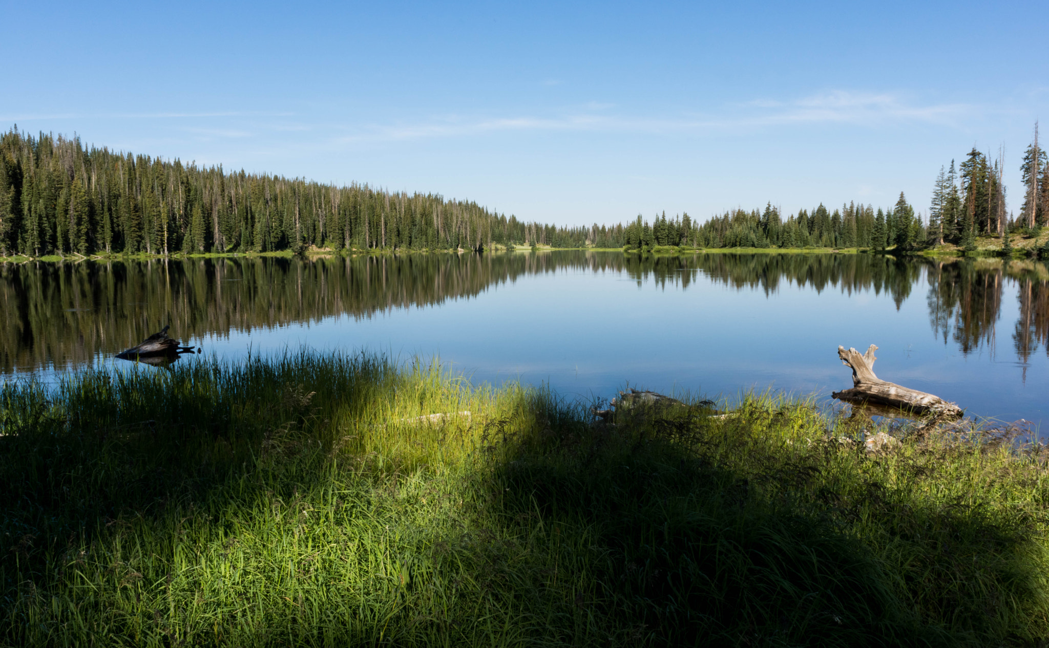 Sony SLT-A65 (SLT-A65V) + Sony 20mm F2.8 sample photo. Long lake photography