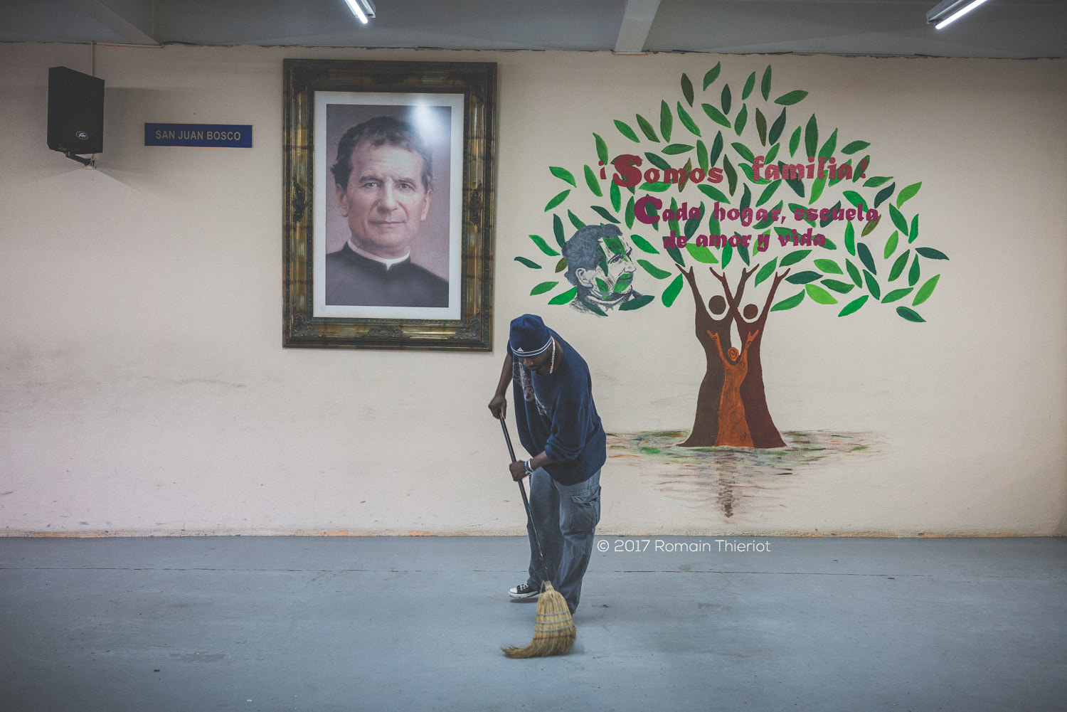 35mm F2.0 sample photo. Inside a refugee place photography