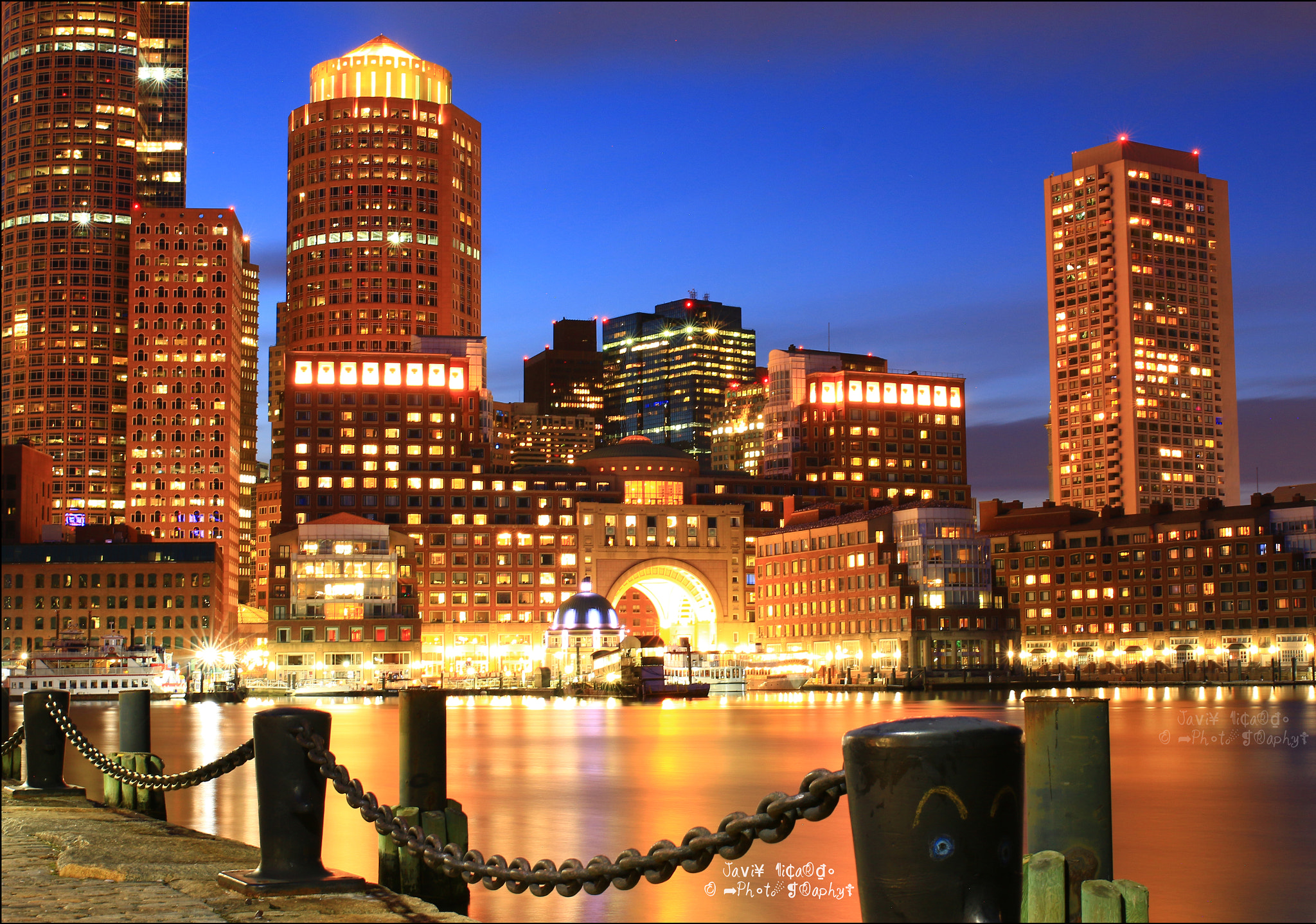 Canon EOS 70D + Sigma 35mm F1.4 DG HSM Art sample photo. Boston waterfront photography