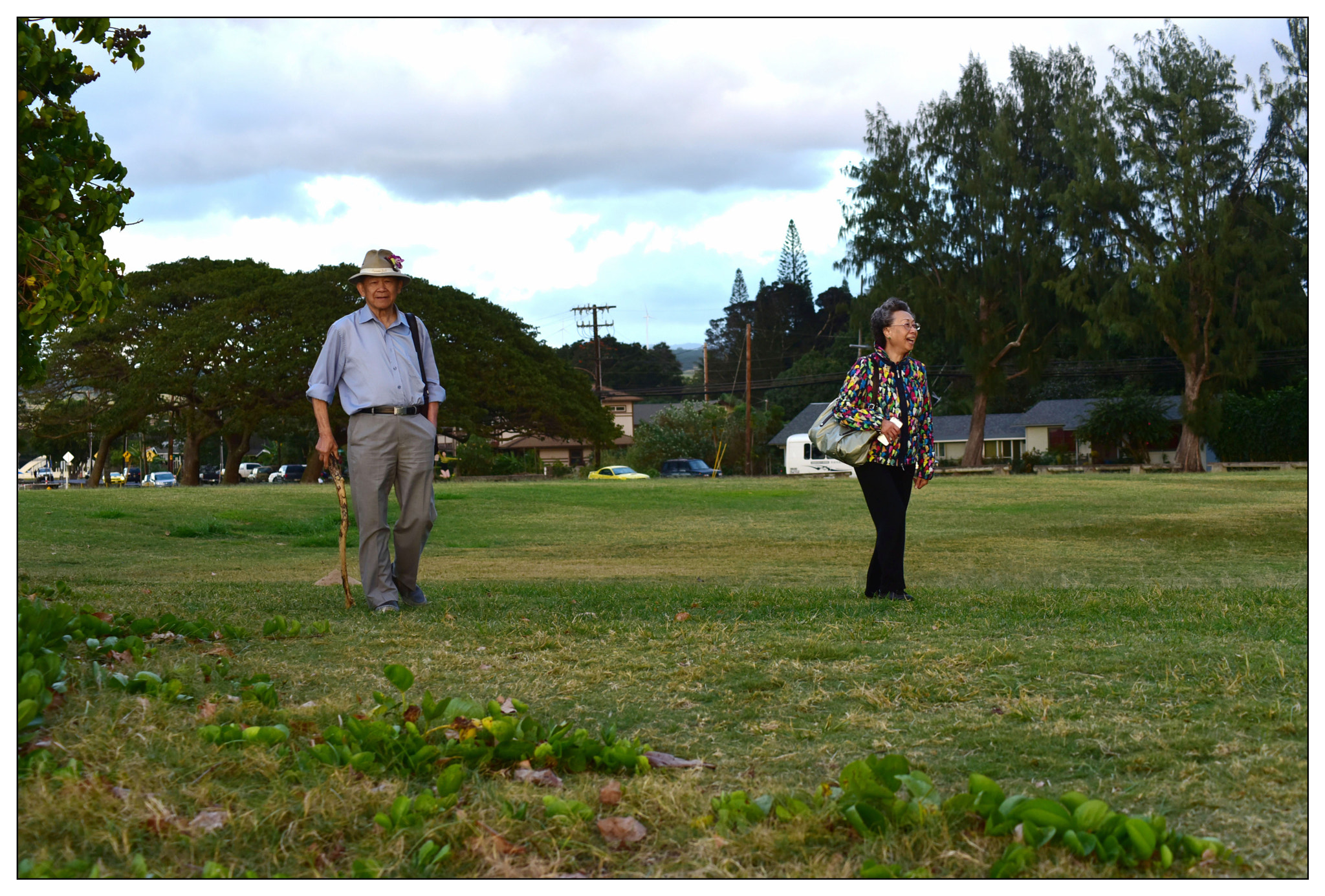 Nikon AF Nikkor 70-300mm F4-5.6G sample photo. The old couple photography