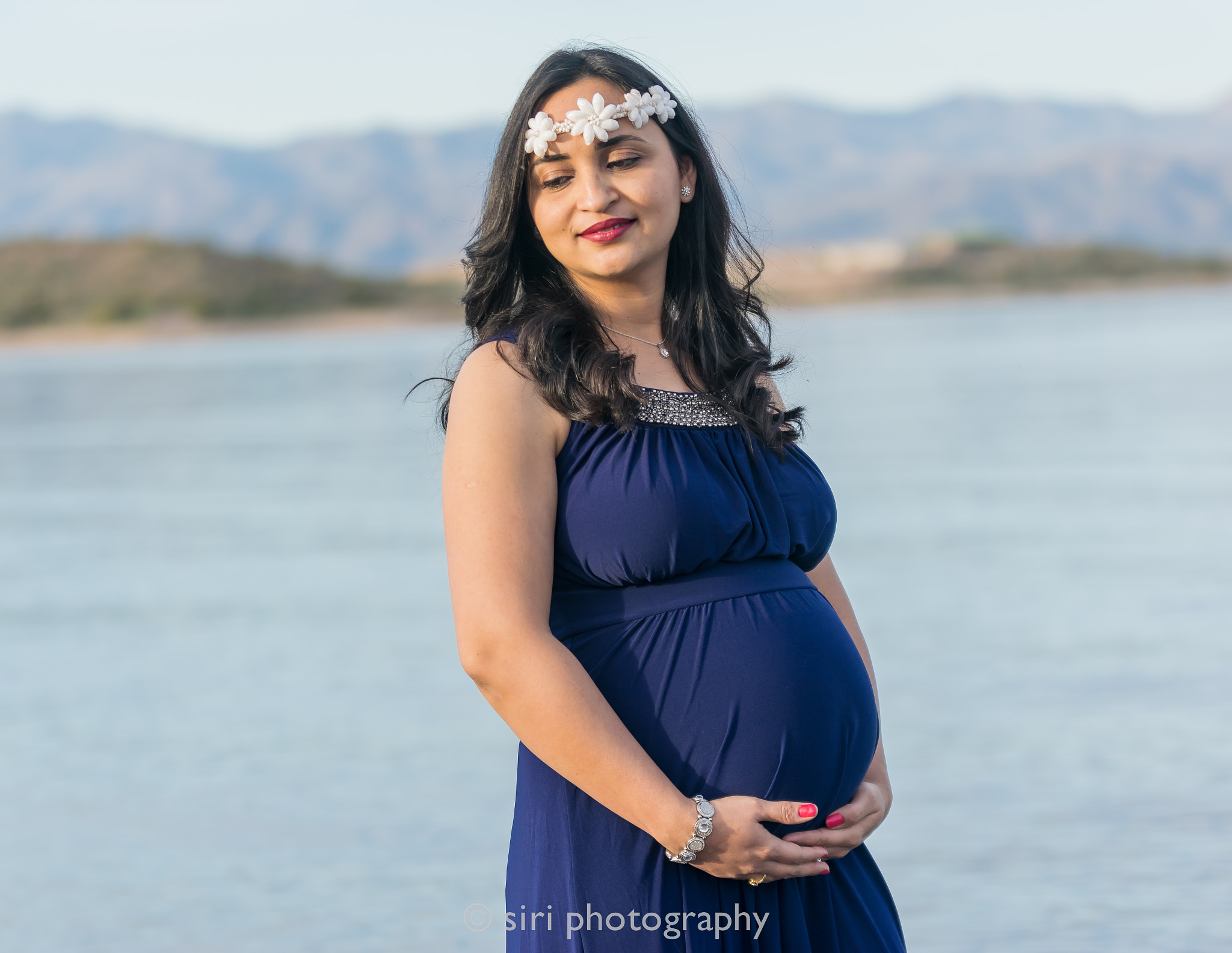 Nikon D5300 + Sigma 70-200mm F2.8 EX DG OS HSM sample photo. Maternity photography