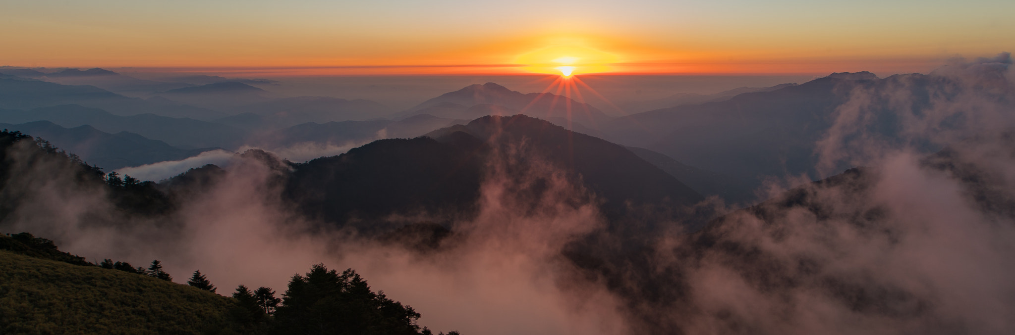 Sony a7R II + Canon EF 16-35mm F2.8L II USM sample photo. Sunset in taiwan photography