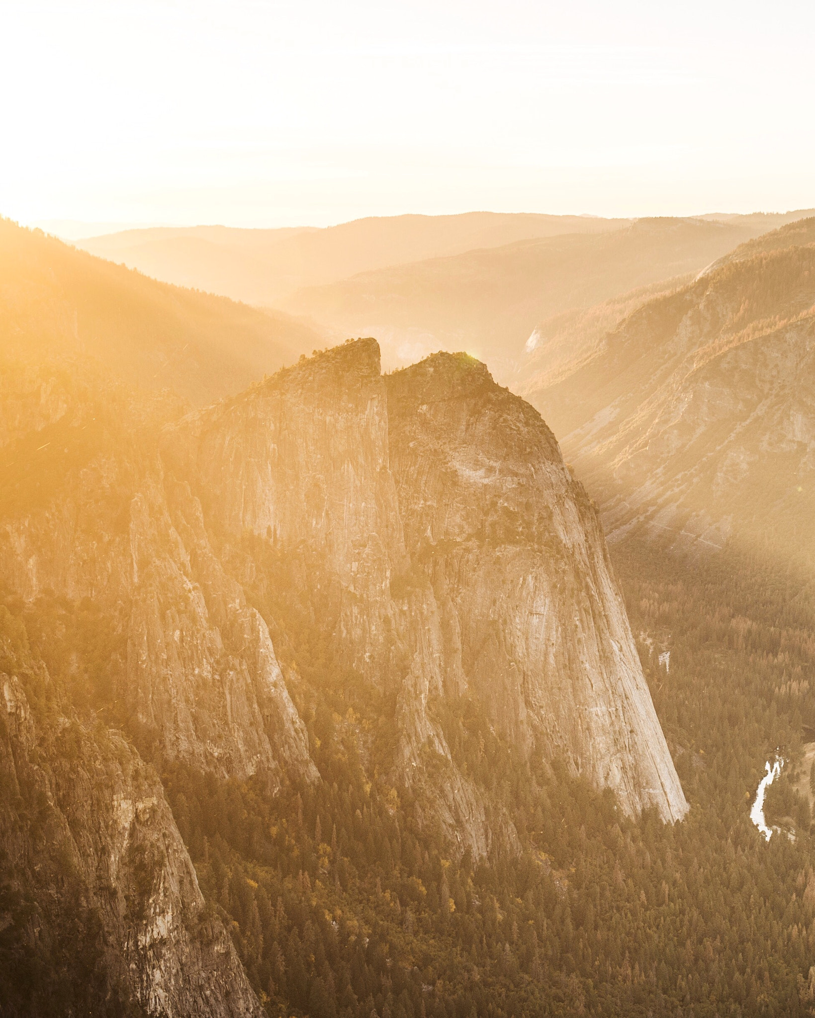 Nikon D4 + Sigma 35mm F1.4 DG HSM Art sample photo. Taft point sunset. yosemite. california. photography