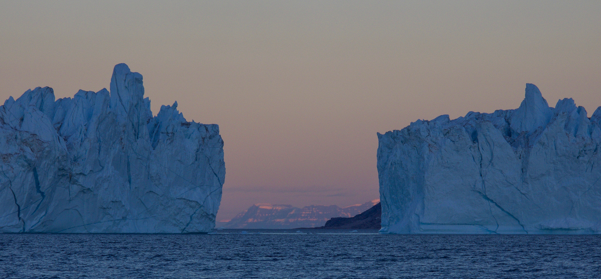 Panasonic Lumix G X Vario PZ 45-175mm F4.0-5.6 ASPH OIS sample photo. Greenland  icebergs  at  sunset photography