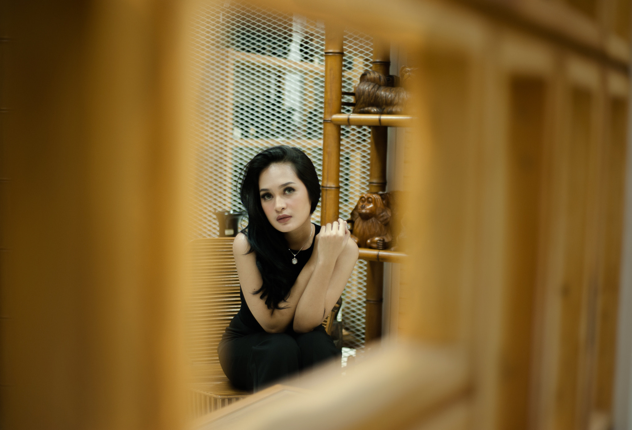 AF Nikkor 50mm f/1.8 sample photo. Window photography